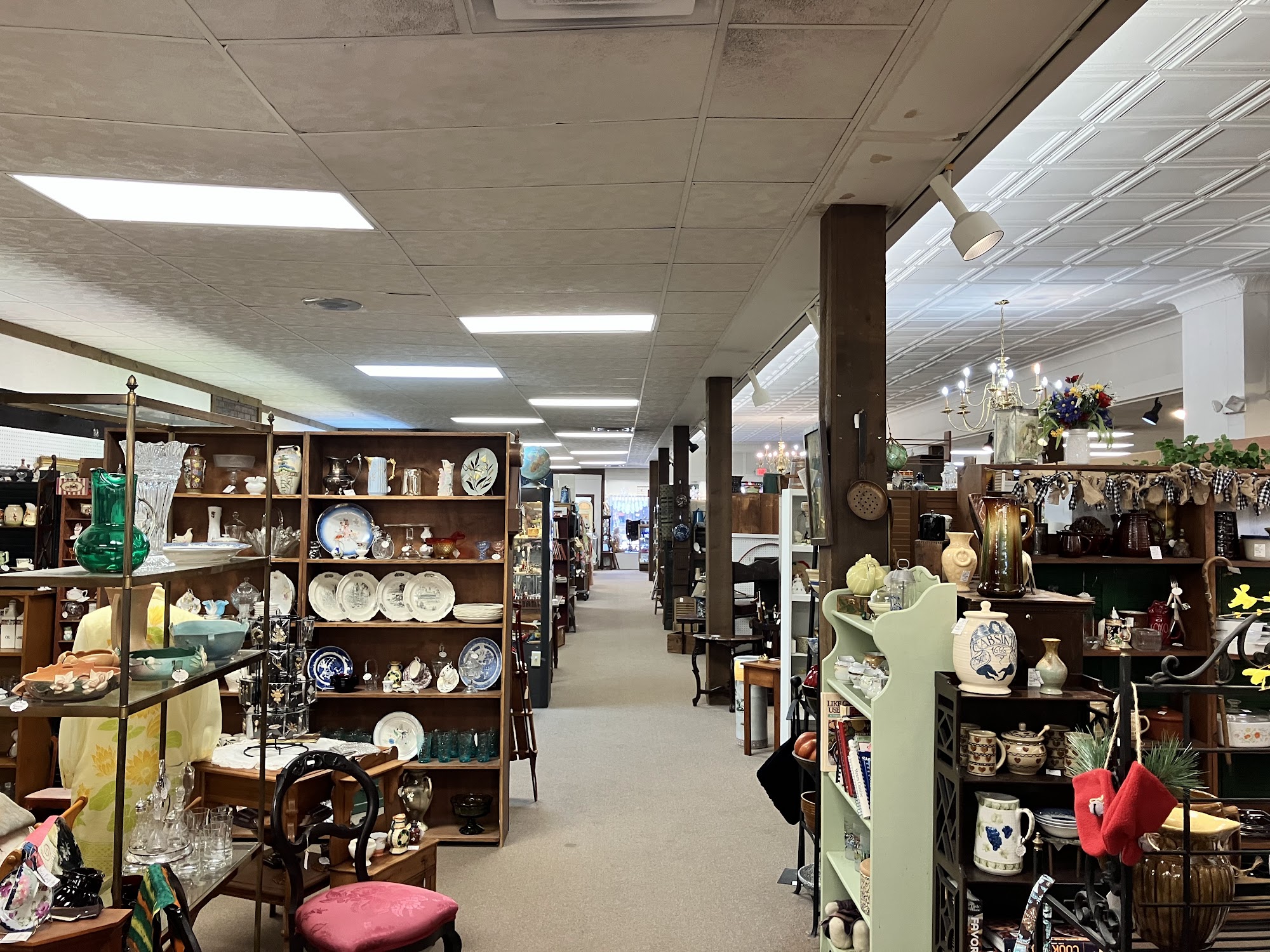 Broadway Antique Mall