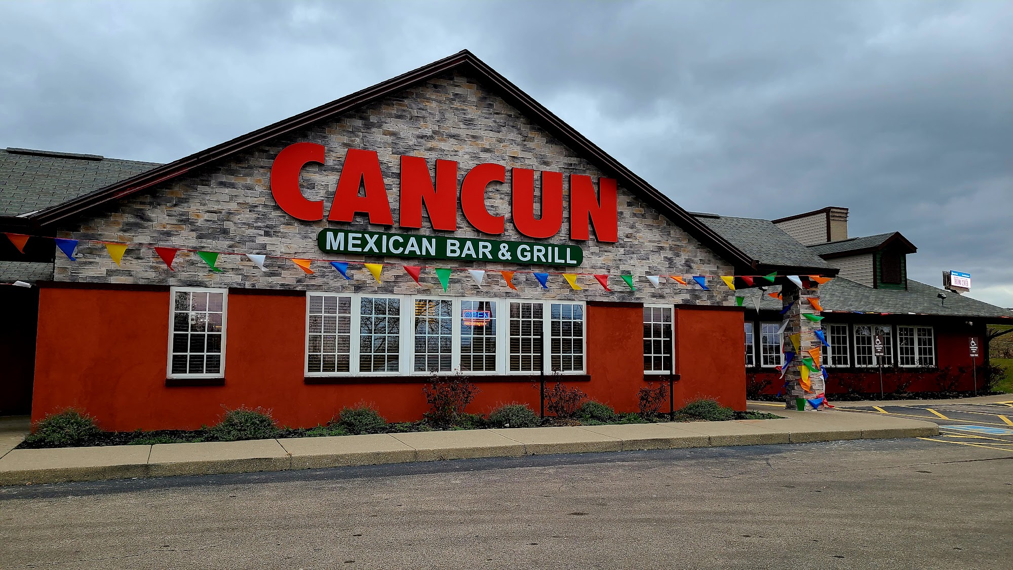 Cancun Mexican Restaurant and Cantina 3350 Village Dr, Middletown, OH 45005