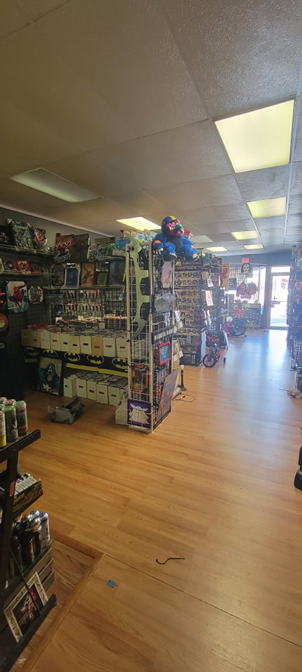 Benson's BS and Collectibles 31 W Broad St, Newton Falls Ohio 44444