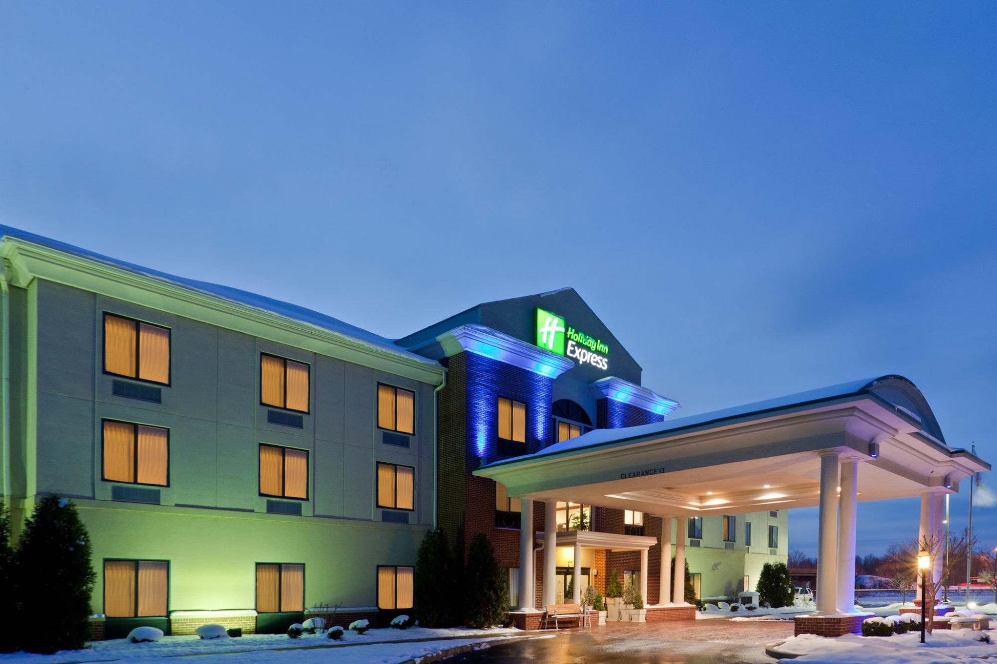 Holiday Inn Express Lordstown-Newton Falls/Warren, an IHG Hotel