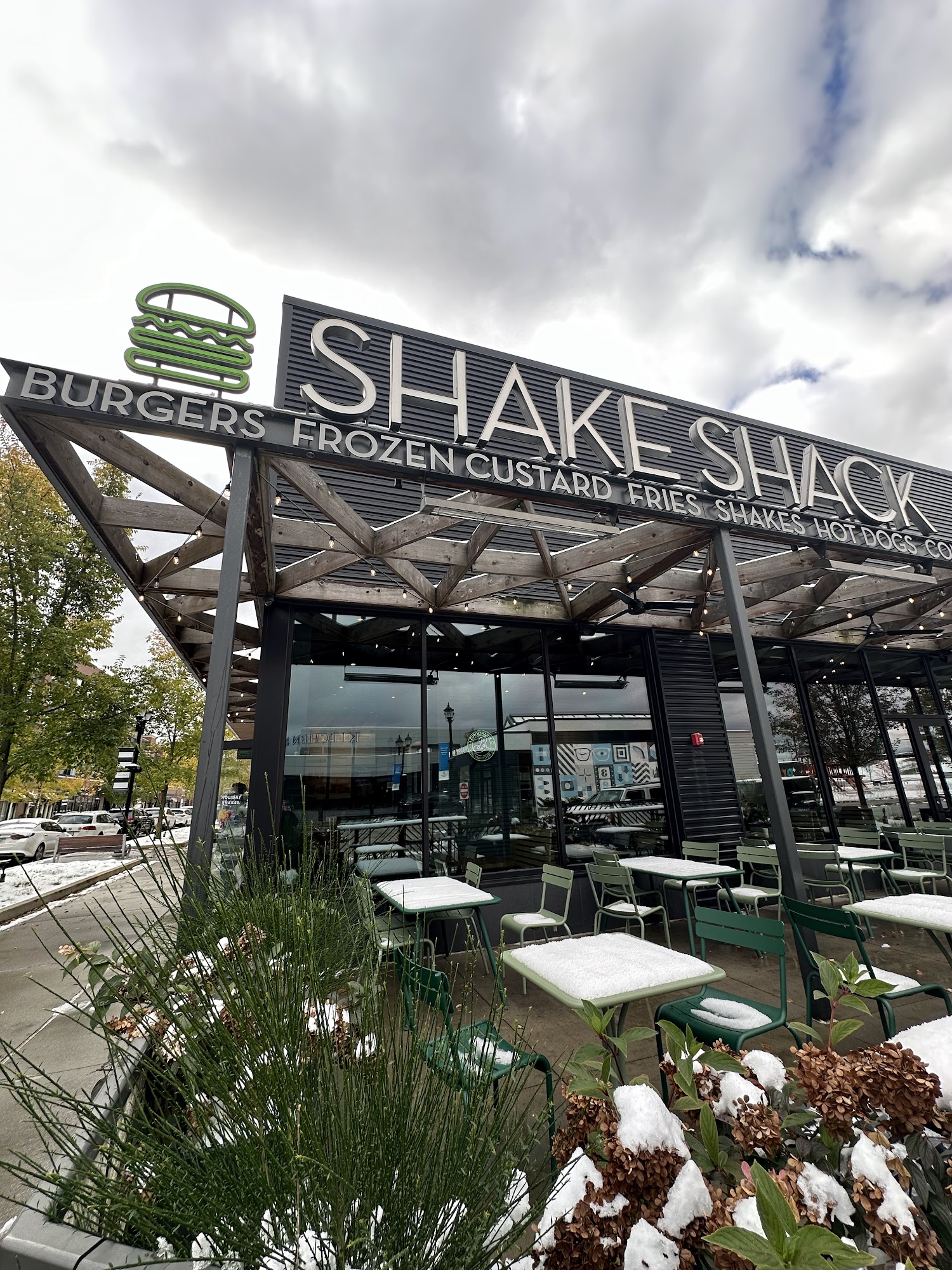 Shake Shack Pinecrest