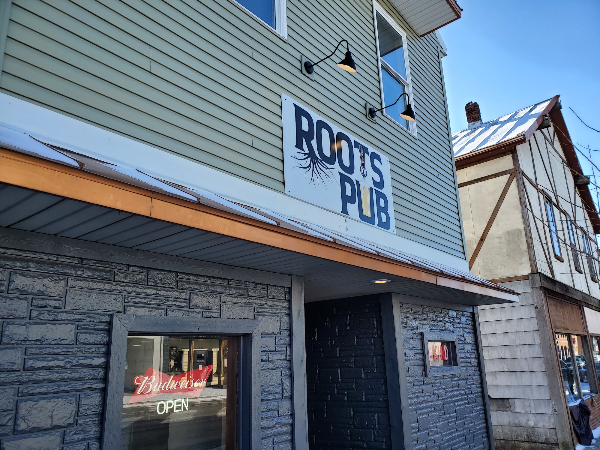 Roots Pub