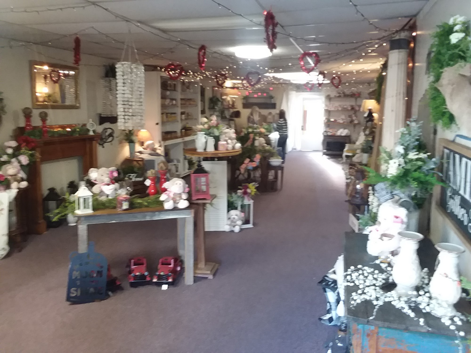 Shadyside Flower Shop 3838 Central Ave, Shadyside Ohio 43947