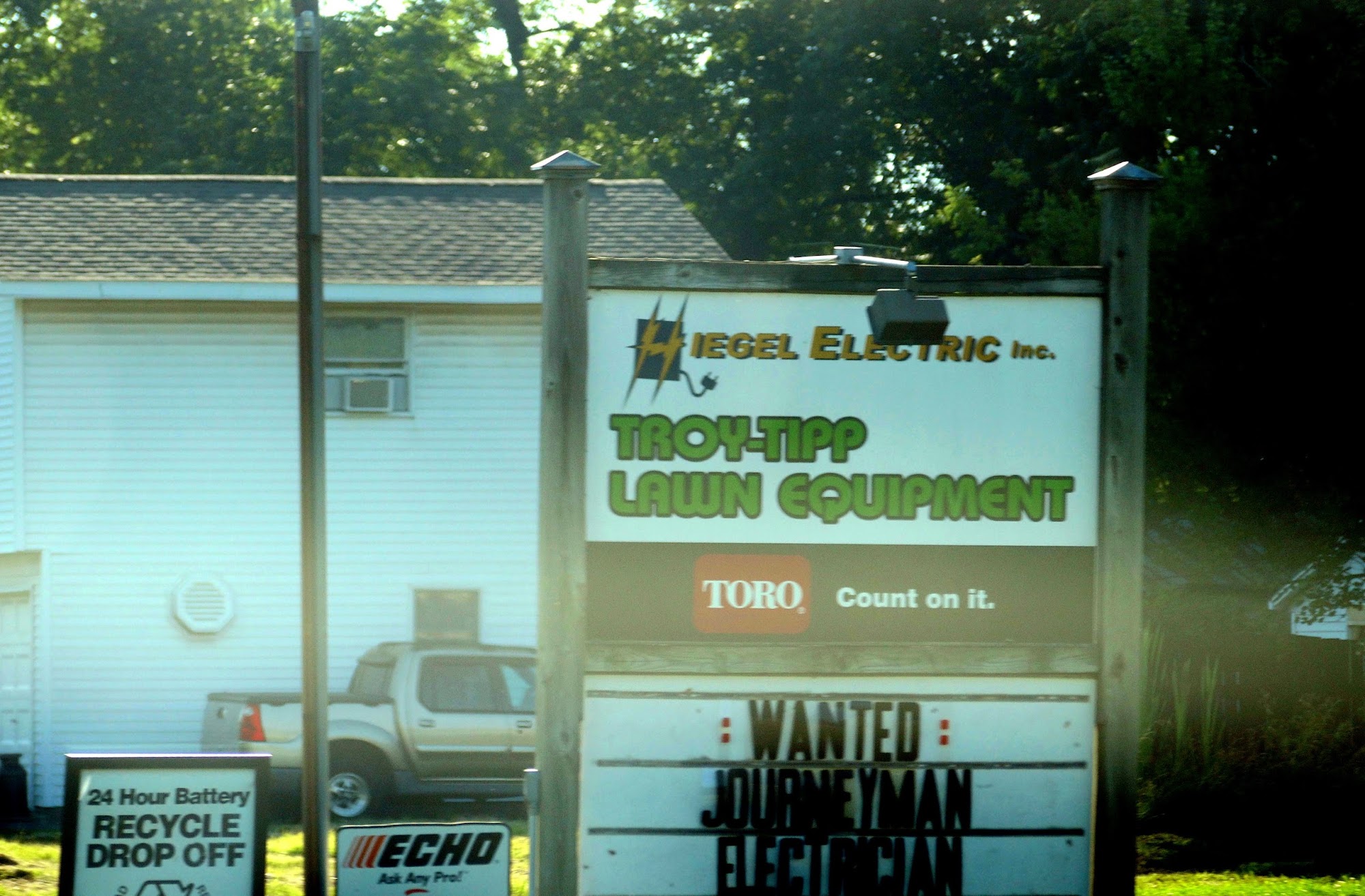 Hiegel Electric 3155 Hyattsville Rd, Tipp City Ohio 45371