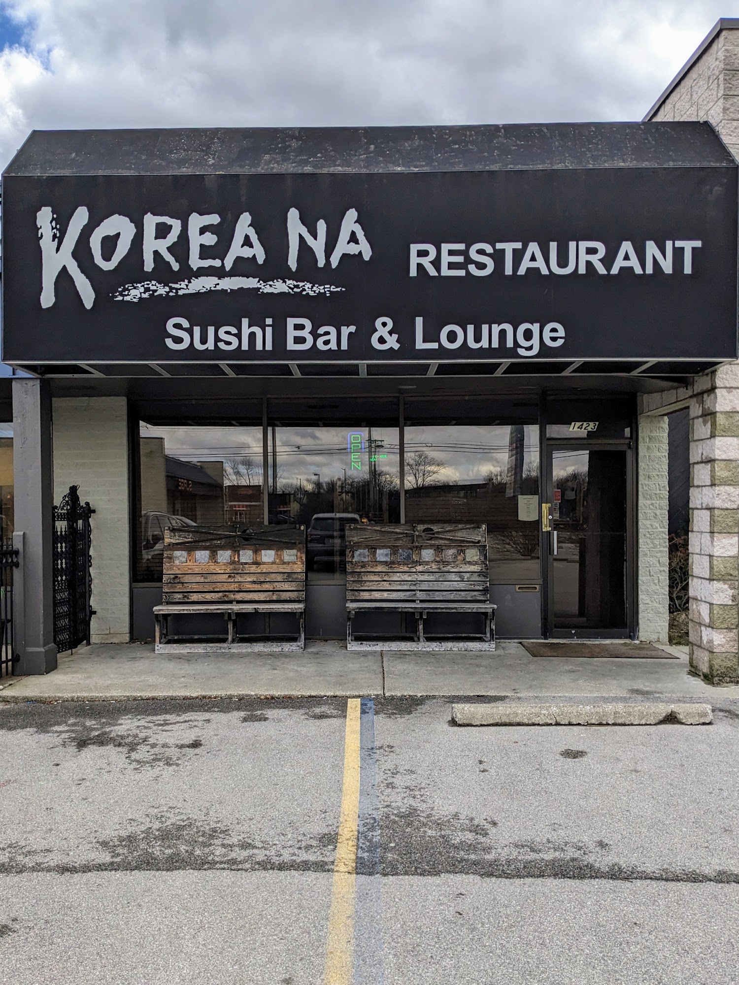 Koreana Asian Grill and Sushi