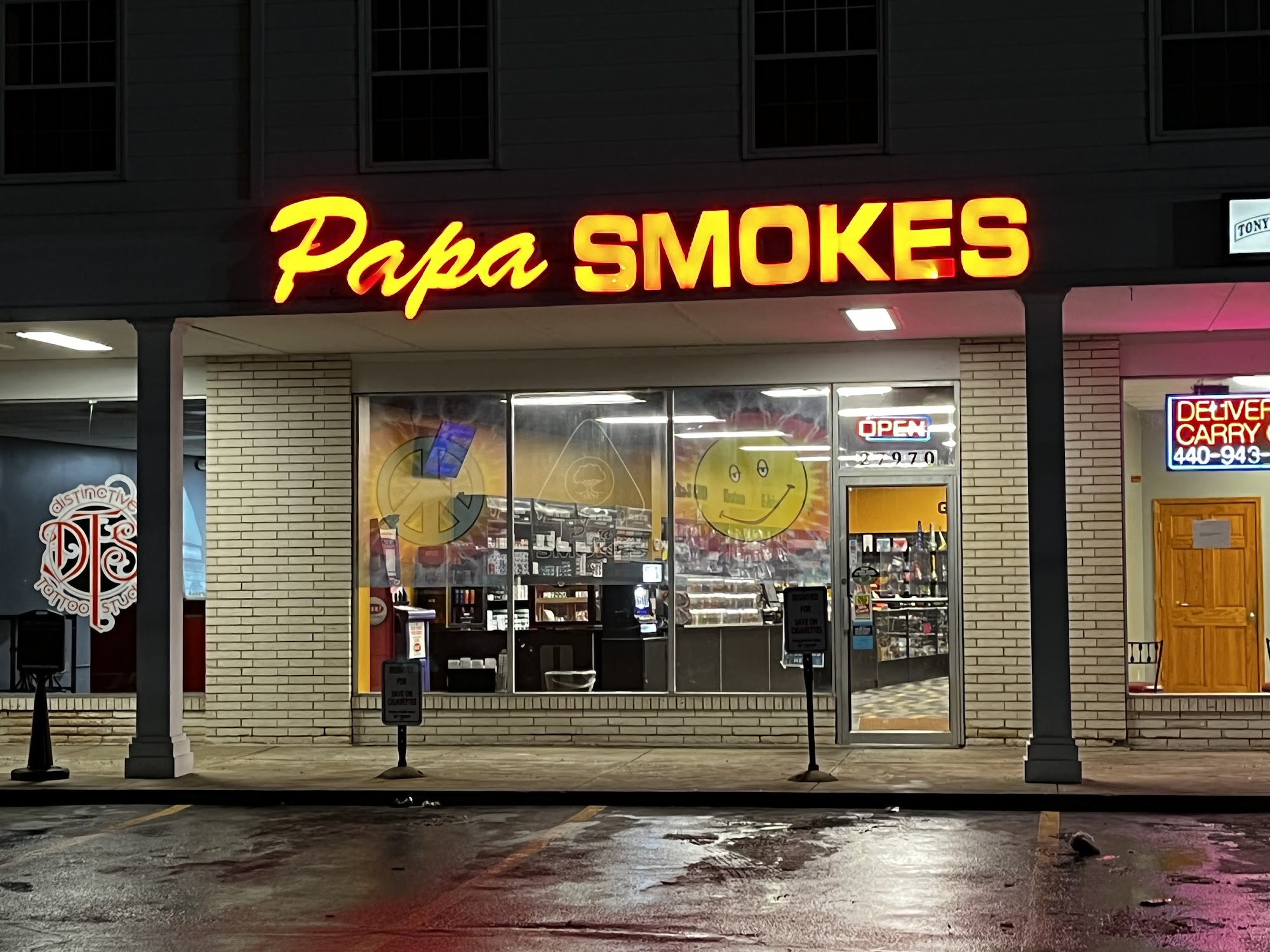 Papa Smokes - Willoughby