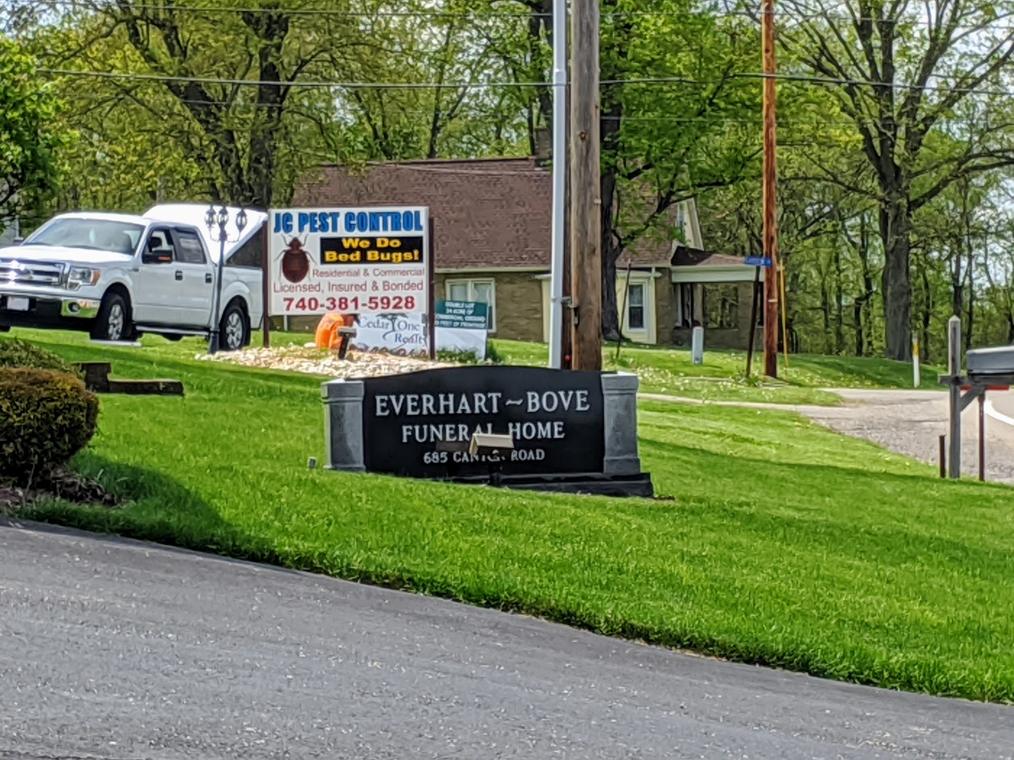 Everhart-Bove Funeral Home 685 Canton Rd, Wintersville Ohio 43953