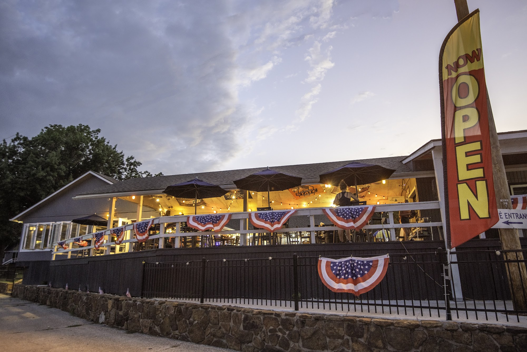 The Quarterdeck Waterfront Cafe