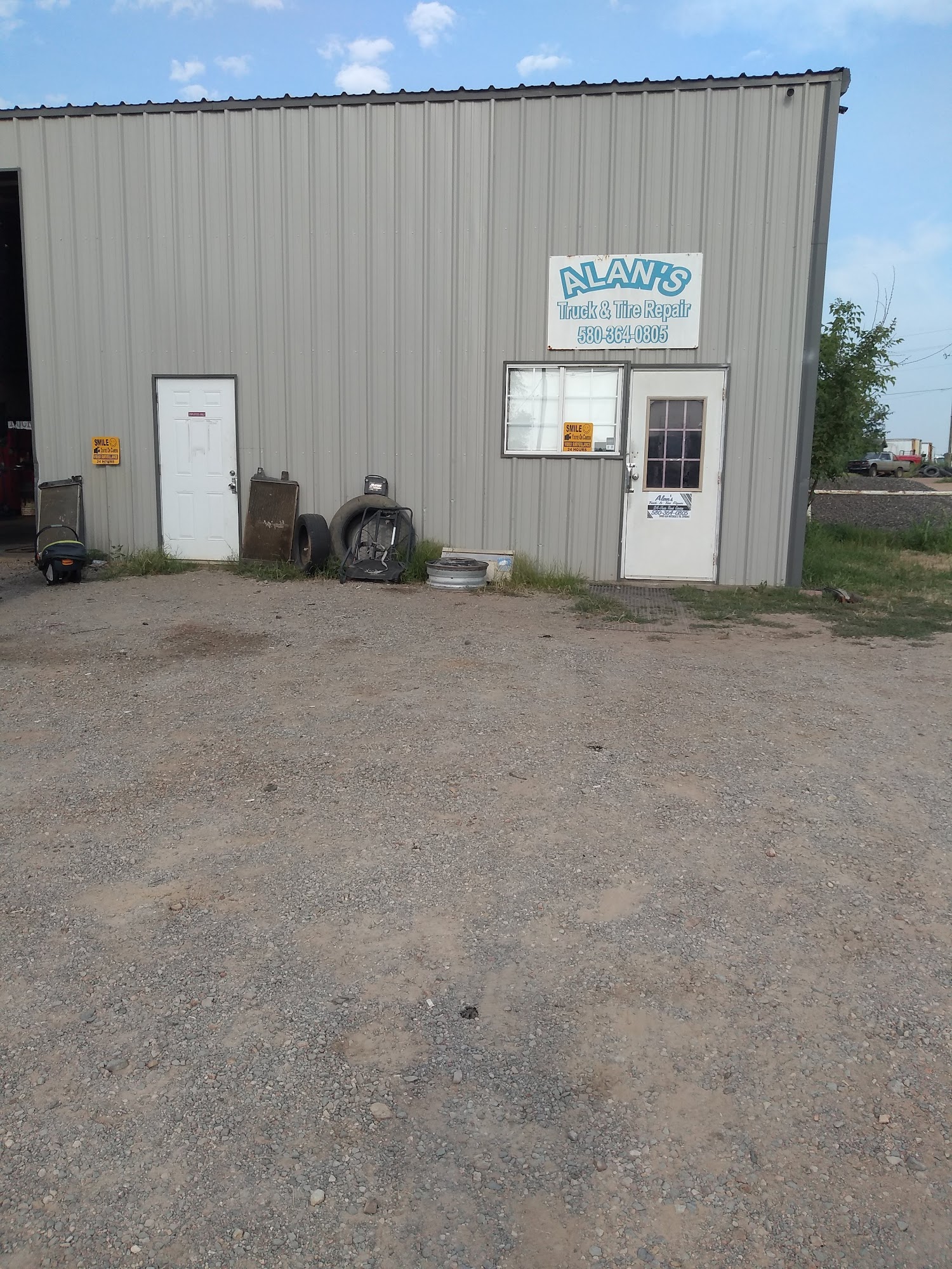 Alan's Truck and Tire Repair 3621 S Mississippi Ave, Atoka Oklahoma 74525