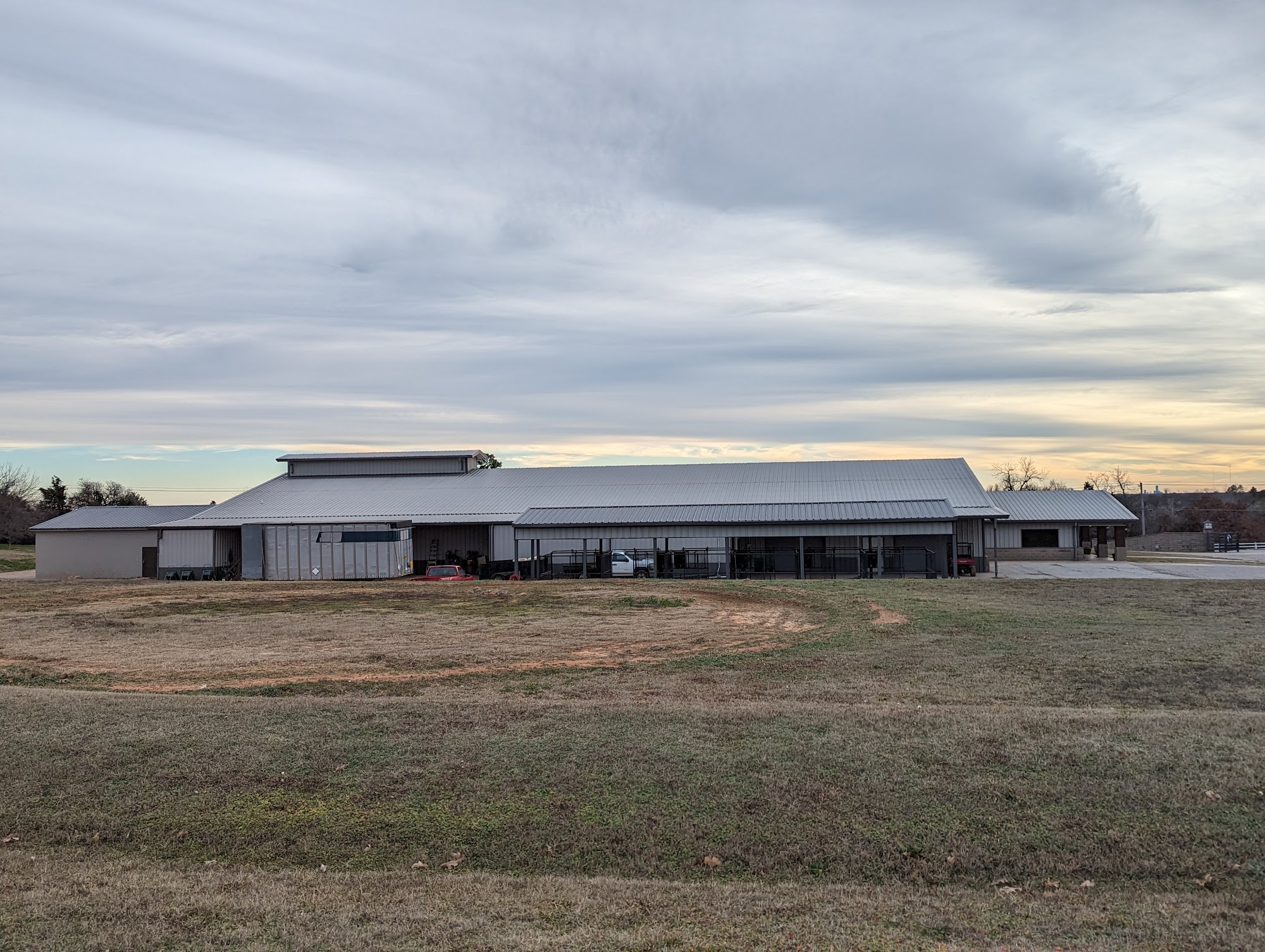 Oakridge Equine Hospital