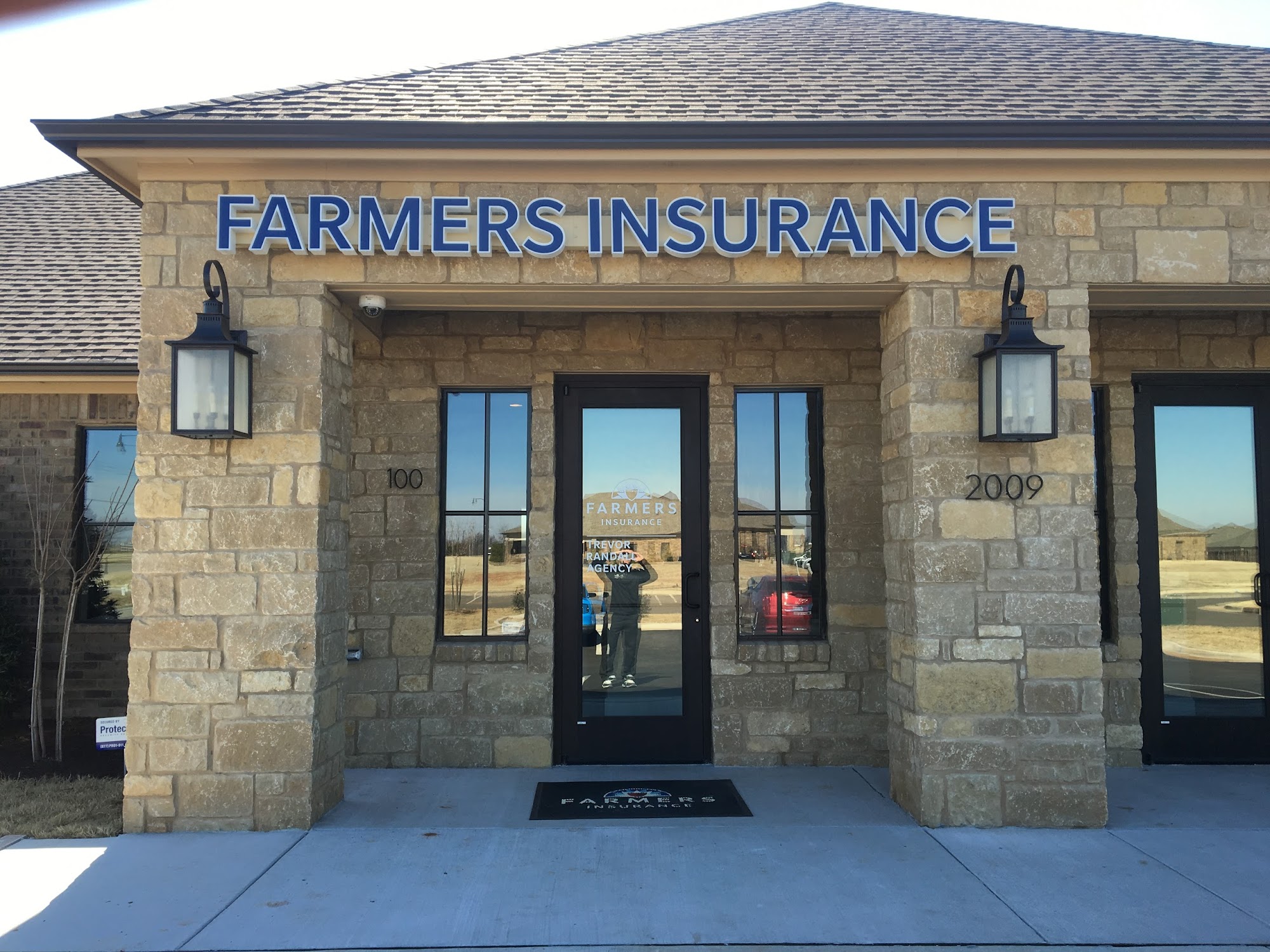 Farmers Insurance - Trevor Randall