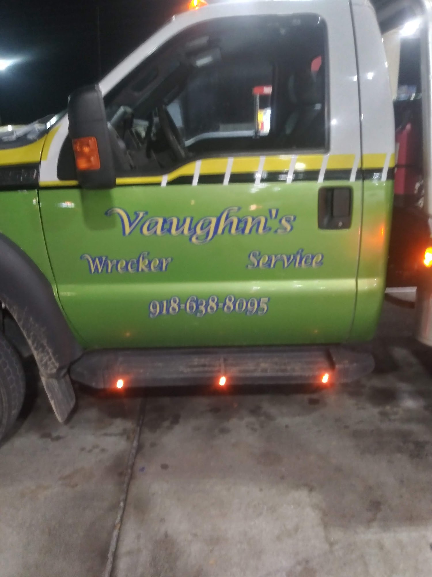 Vaughn's Wrecker Service