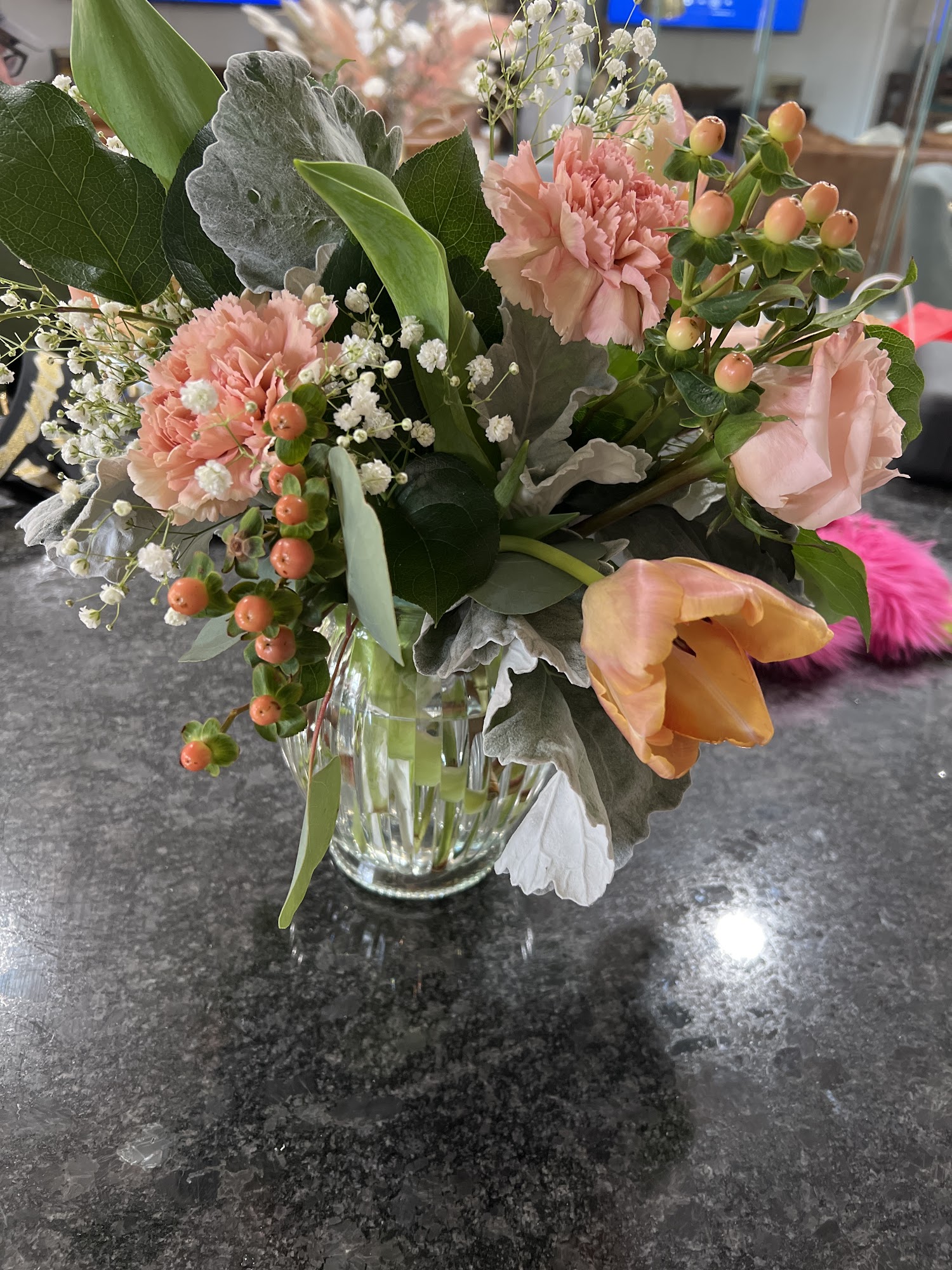 Betty Lou's Flowers & Gifts