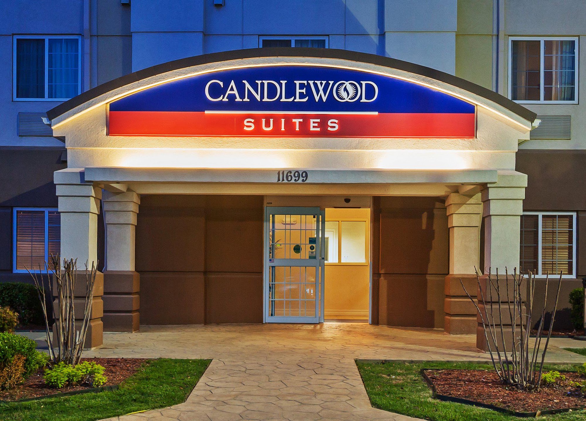 Candlewood Suites Tulsa NE - Owasso, an IHG Hotel