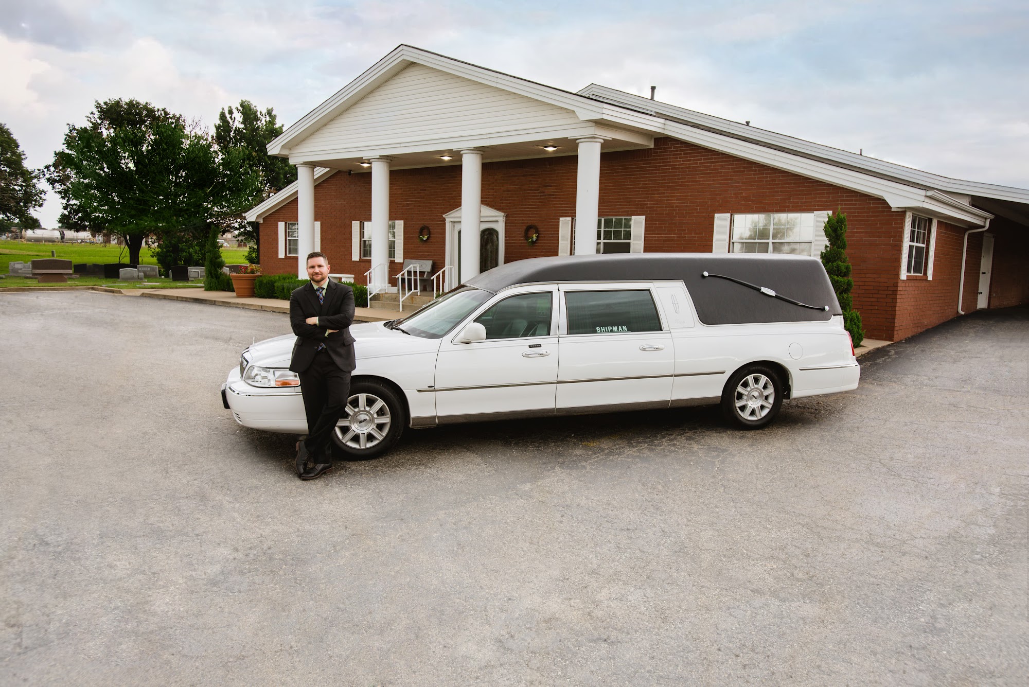 SHIPMAN FUNERAL HOME & CREMATORY Wagoner OK Hours, Directions