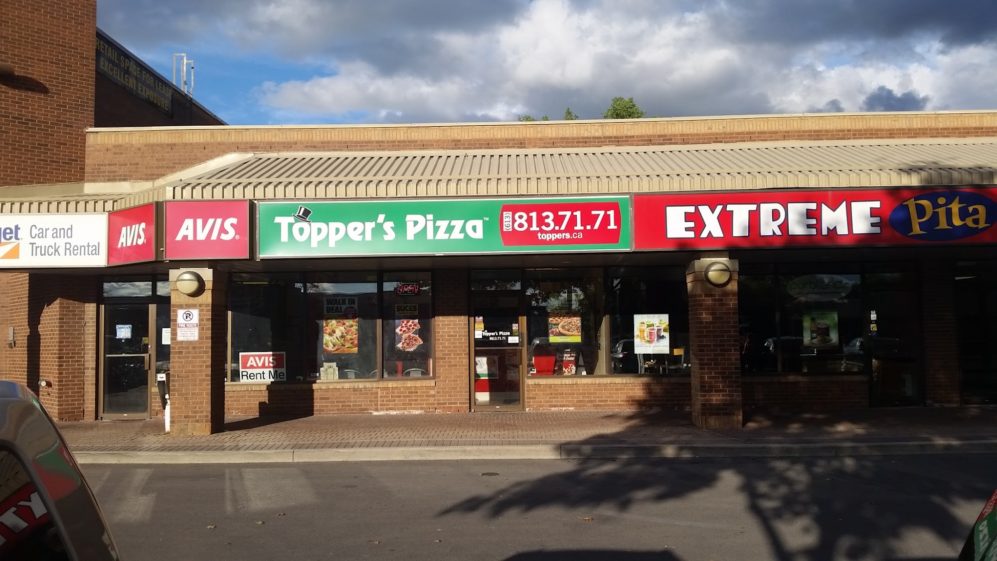 Topper's Pizza - Belleville