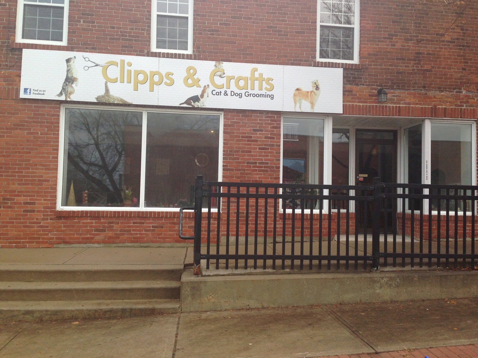 Clipps & Crafts