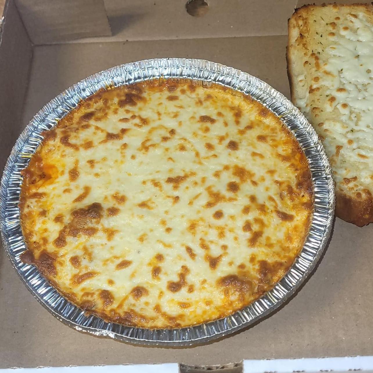 Konstantinos Pizza 350 Lacroix St #3, Chatham, ON N7M 2W3