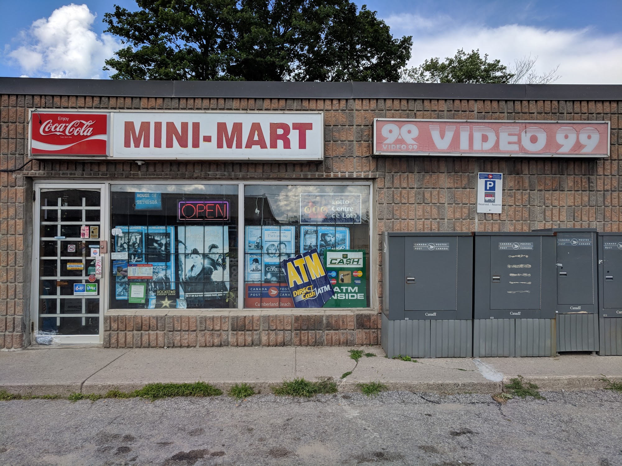 Cumberland Beach Mini Mart