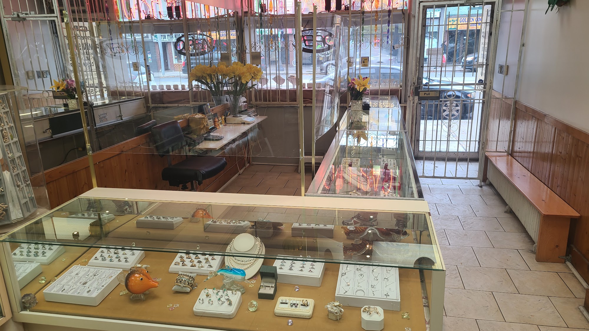 CN Jewellery Pawn Shop