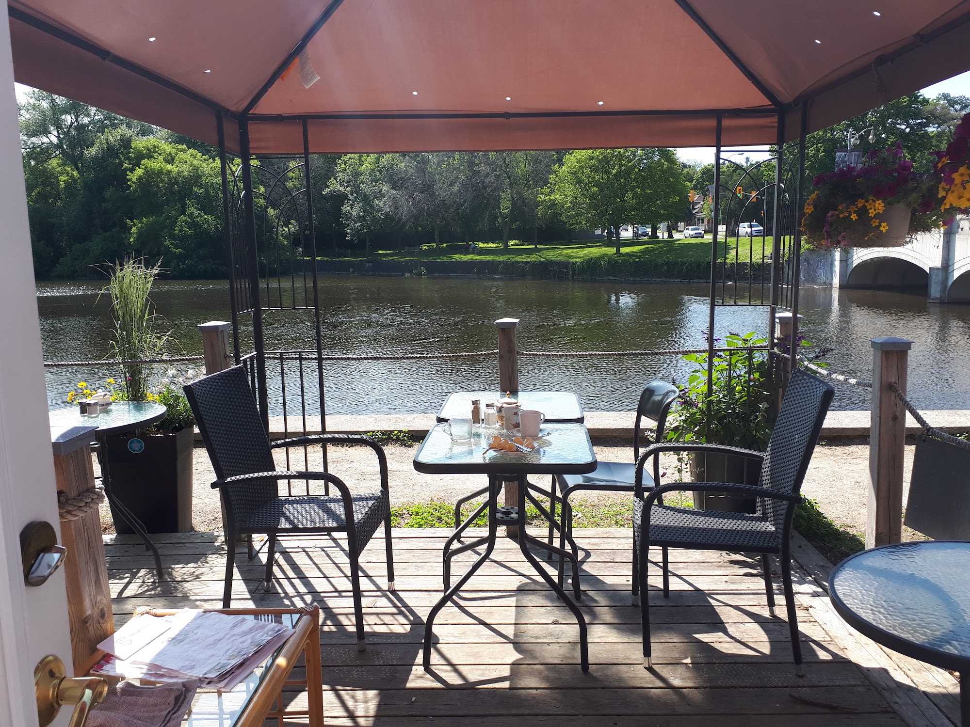 The Boathouse Tea Room