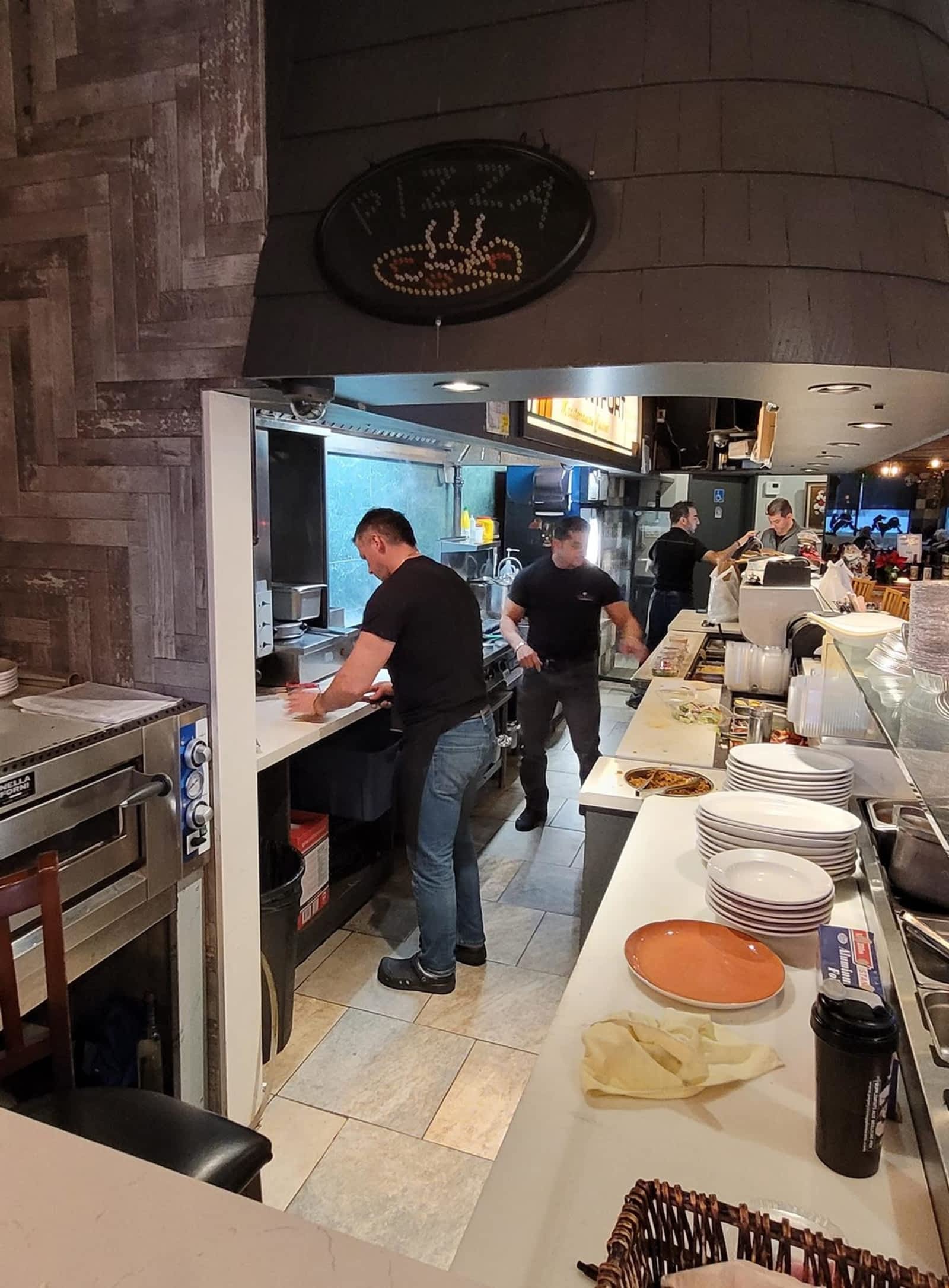 Photo credit: yellowpages.ca