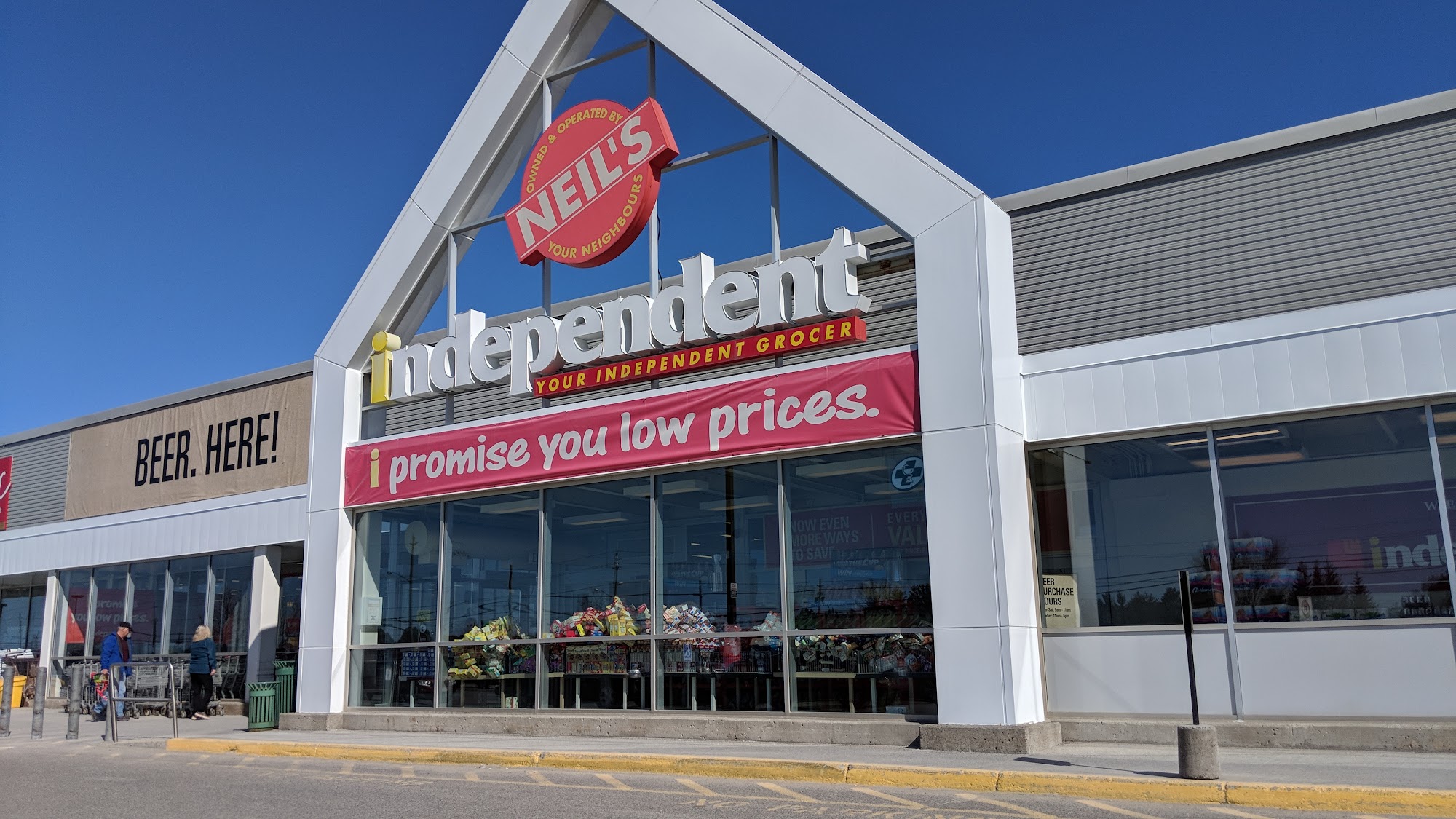 Paquette's Your Independent Grocer Hanmer