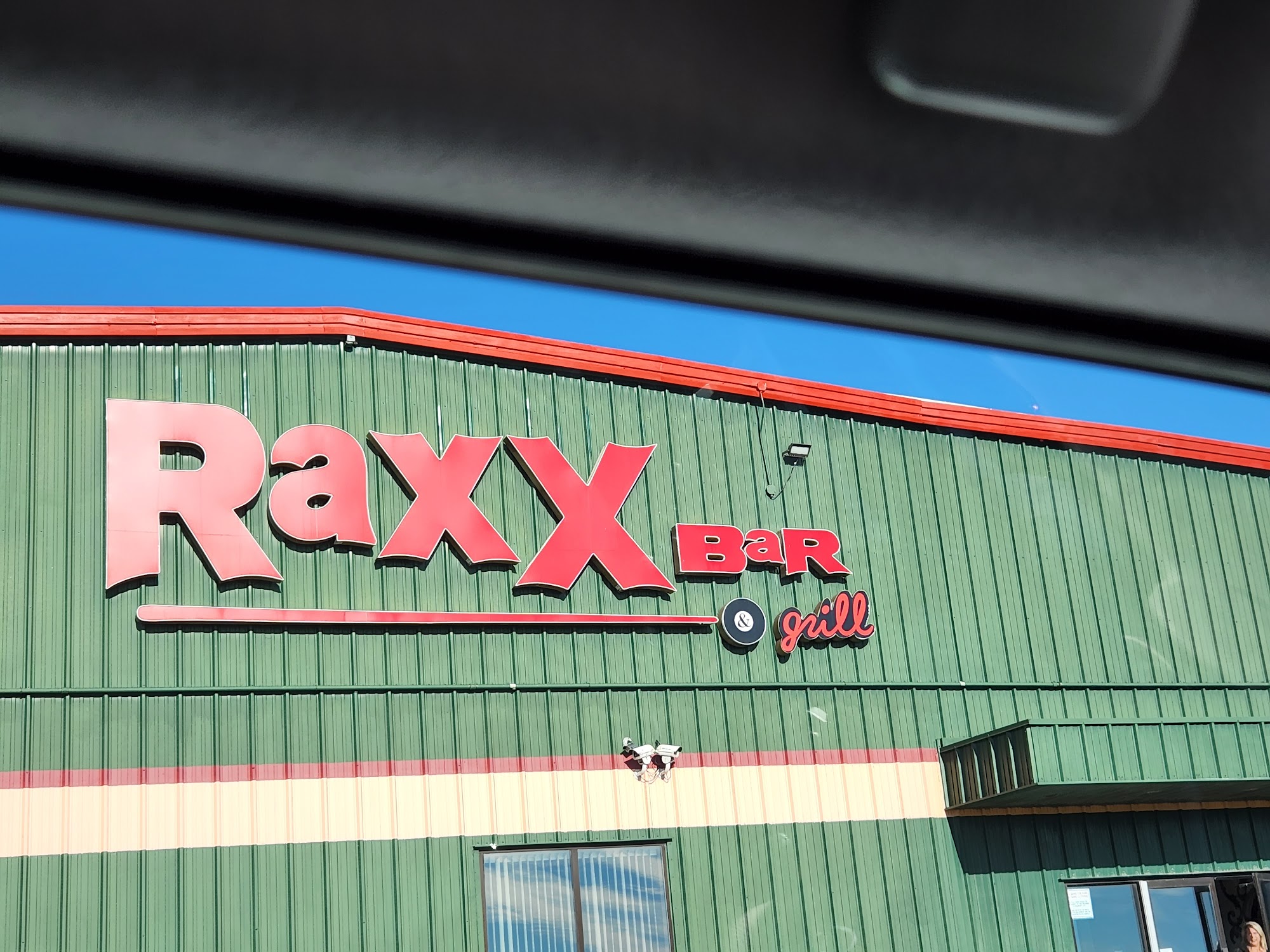 Raxx Bar & Grill
