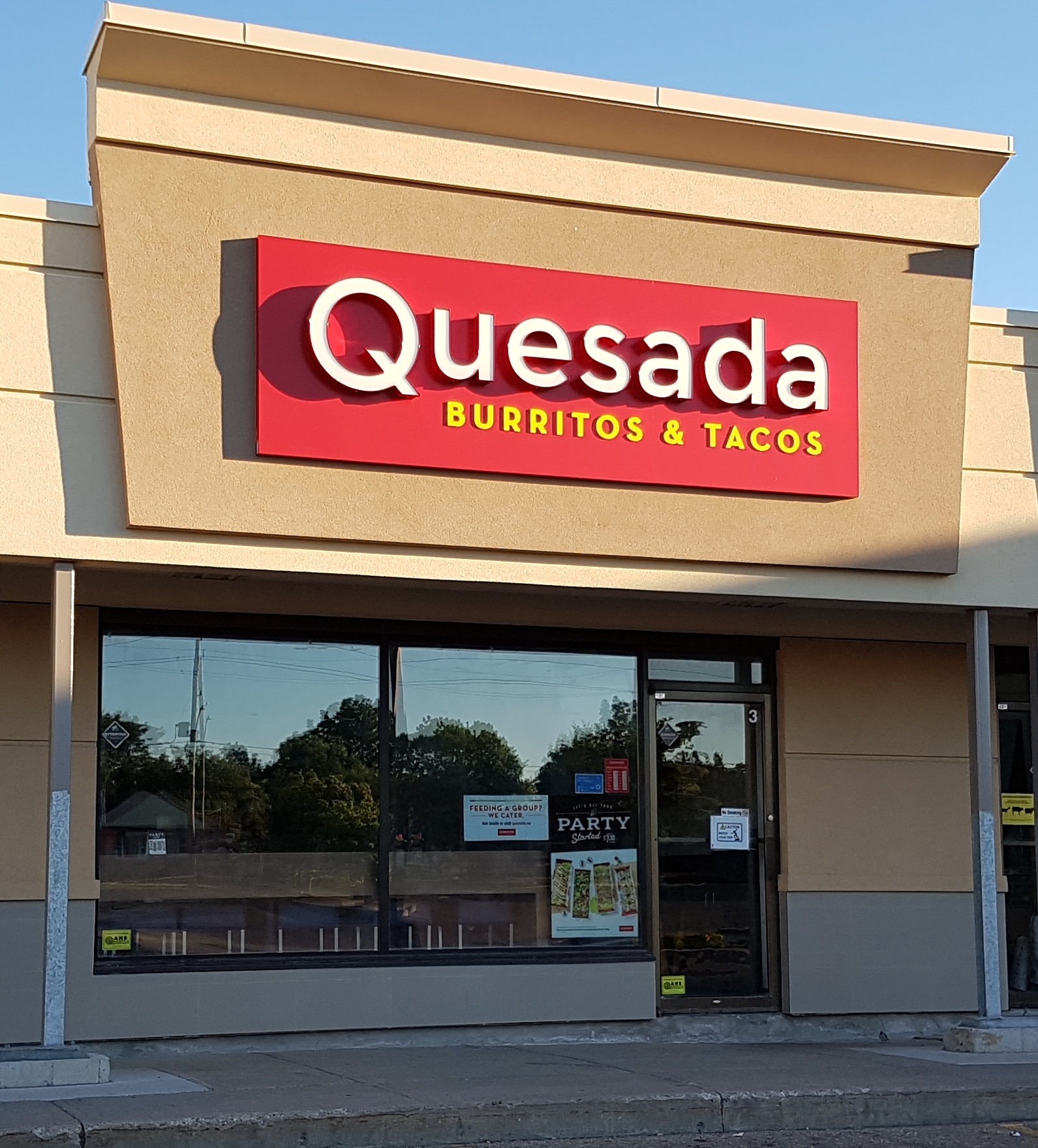 Quesada Burritos & Tacos