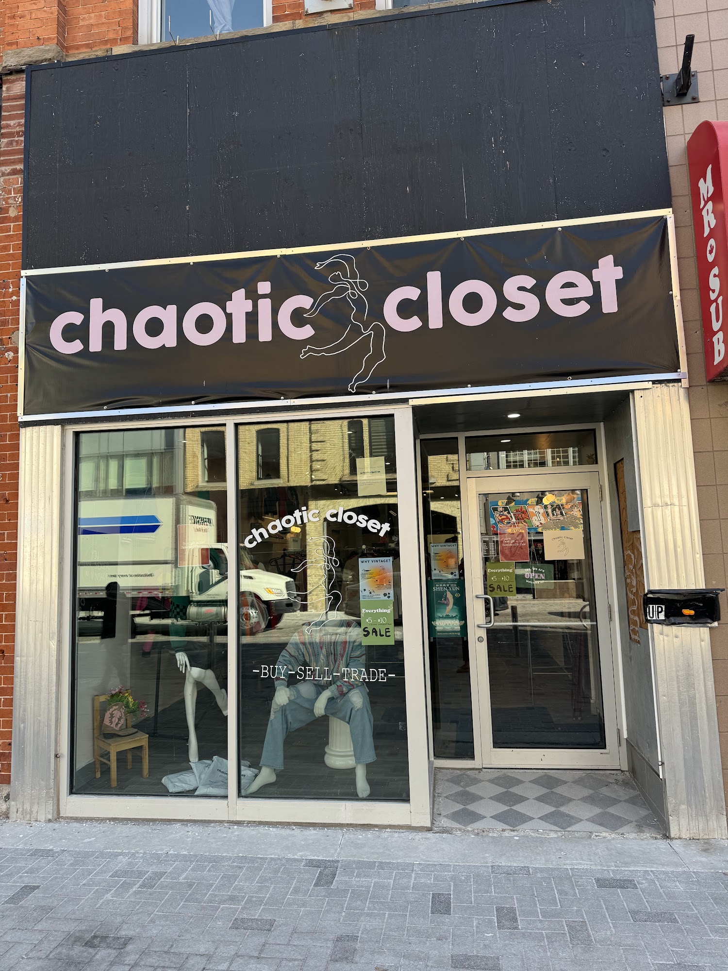 Chaotic Closet