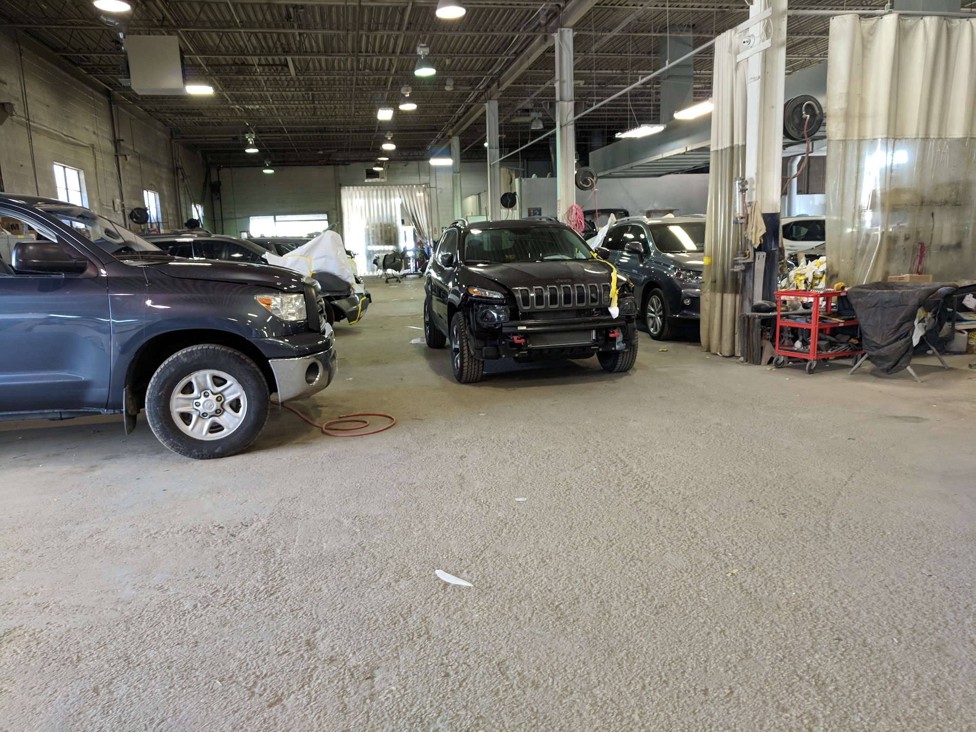 Atlantic Showcase Auto Collision Inc