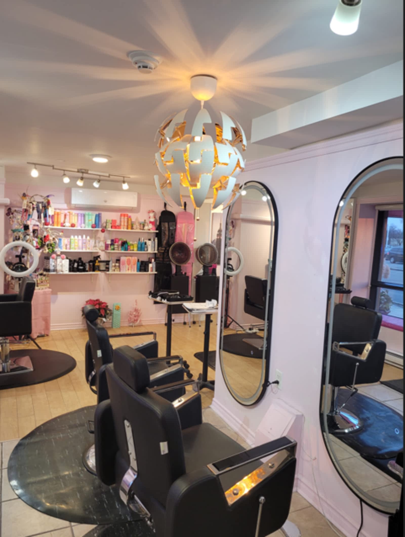 Photo credit: yellowpages.ca