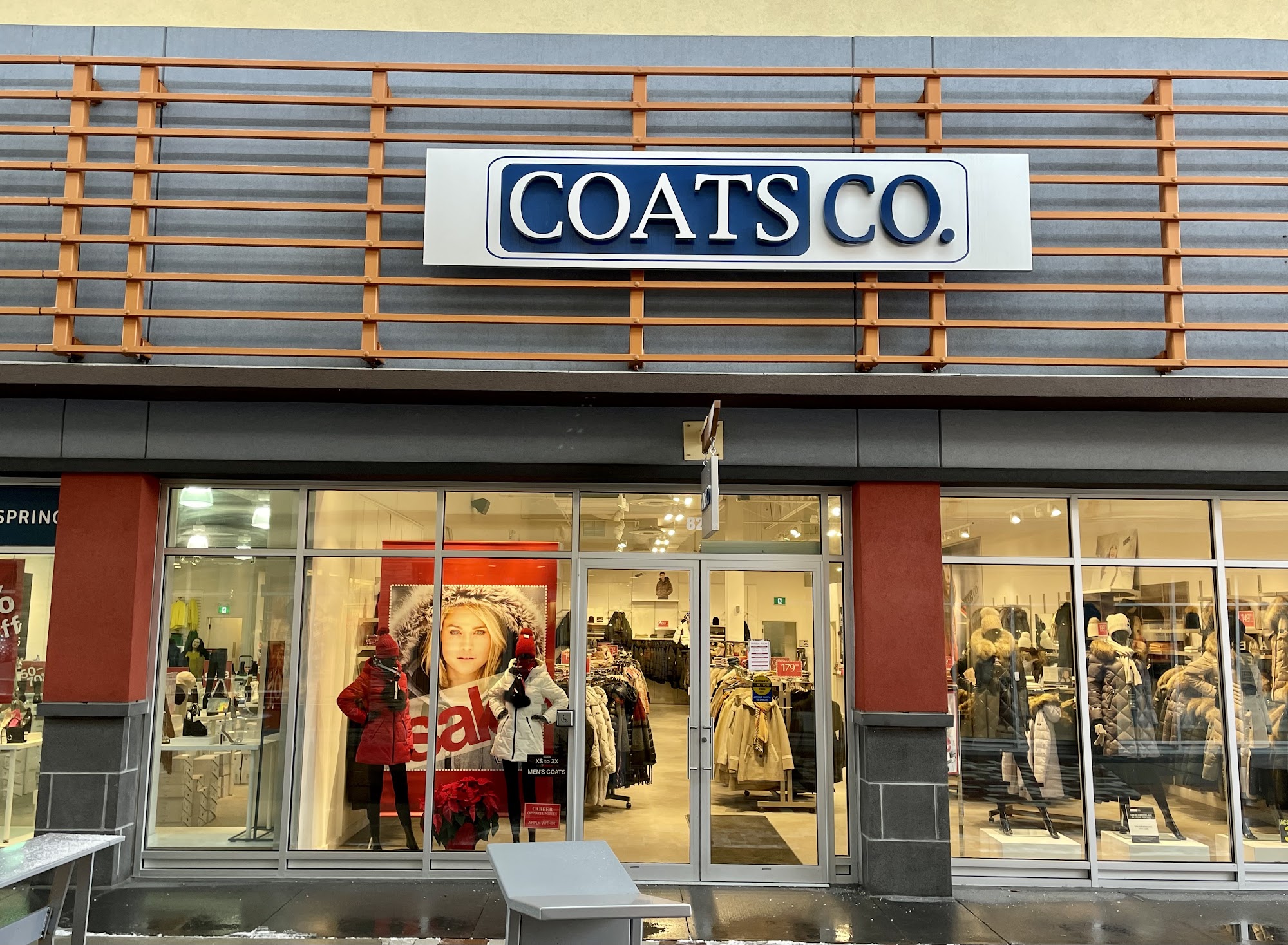 Coats Co. | Ottawa Tanger Outlets