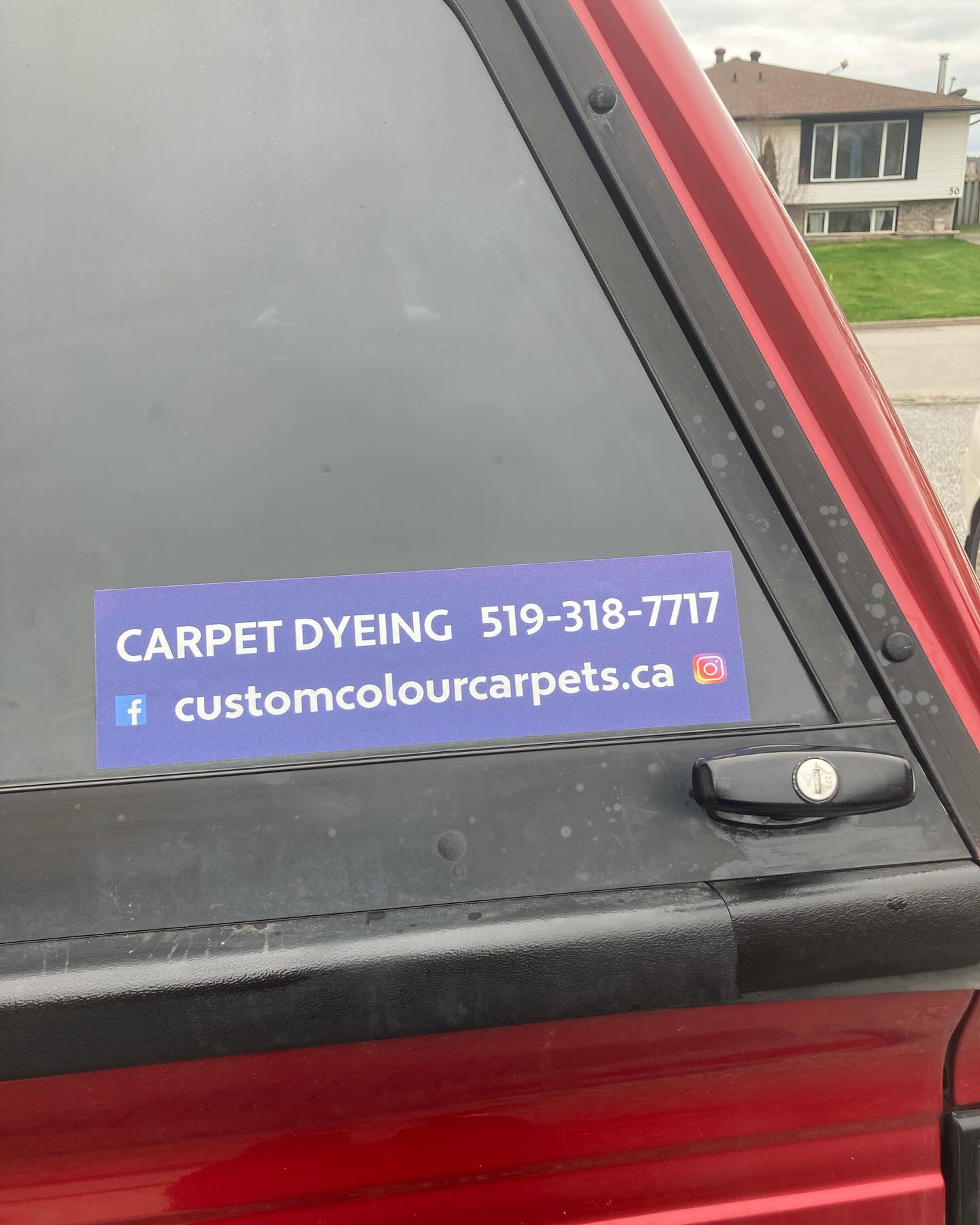 Custom Colour Carpets and Rugs 21 Manley Crescent, Thorold Ontario L2V 4K2