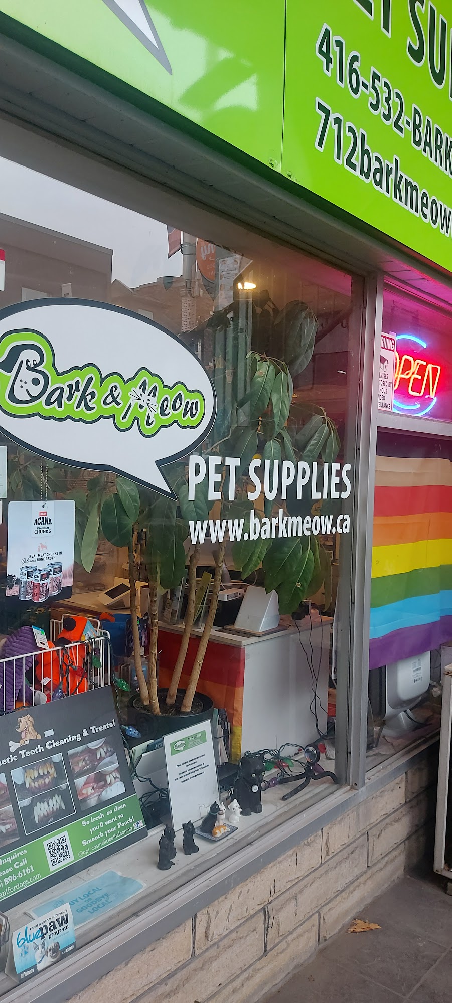 Bark & Meow Pet Supplies
