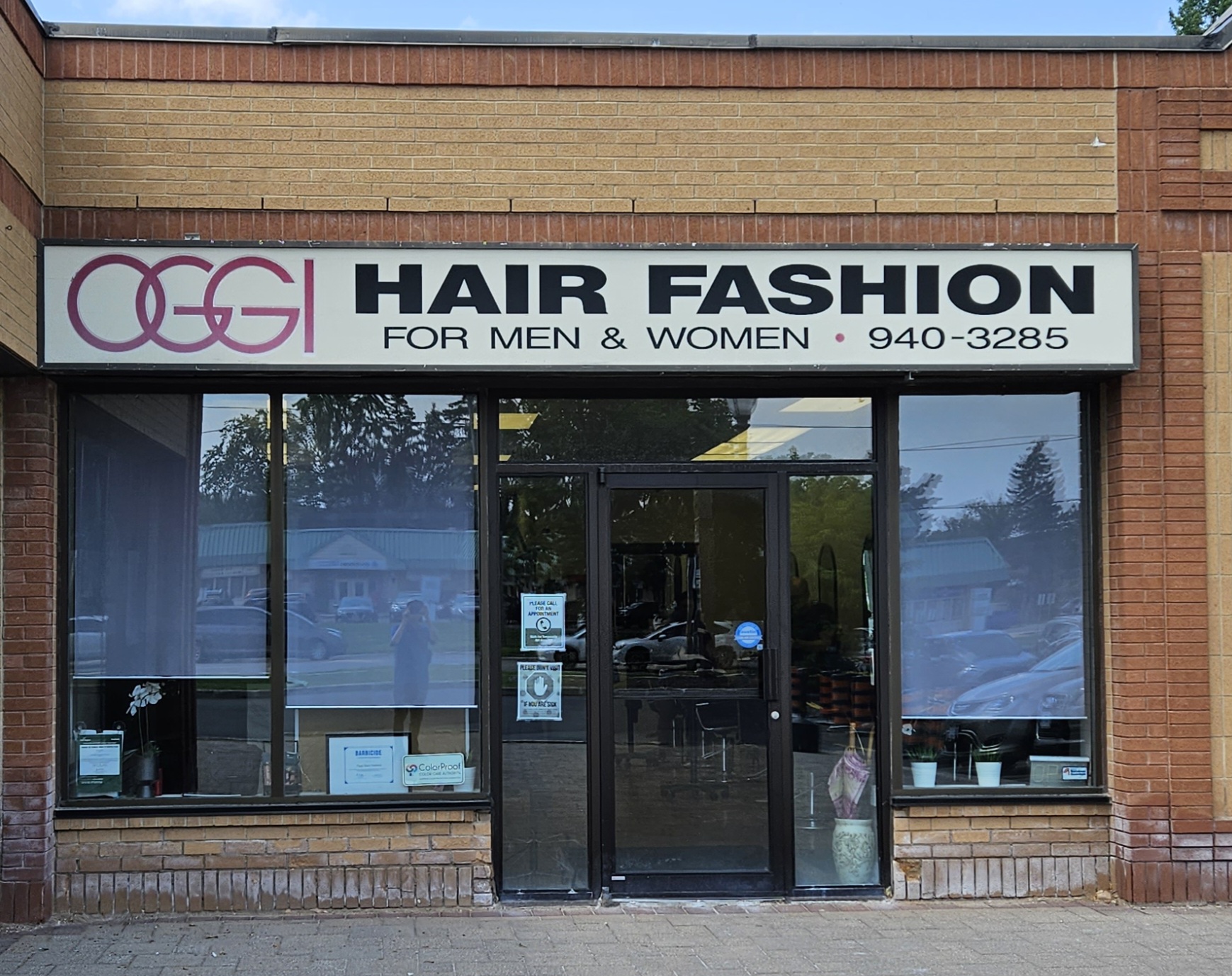 Oggi Hair Fashion ltd 4568 Hwy 7 Unit 4, Unionville Ontario L3R 1M5