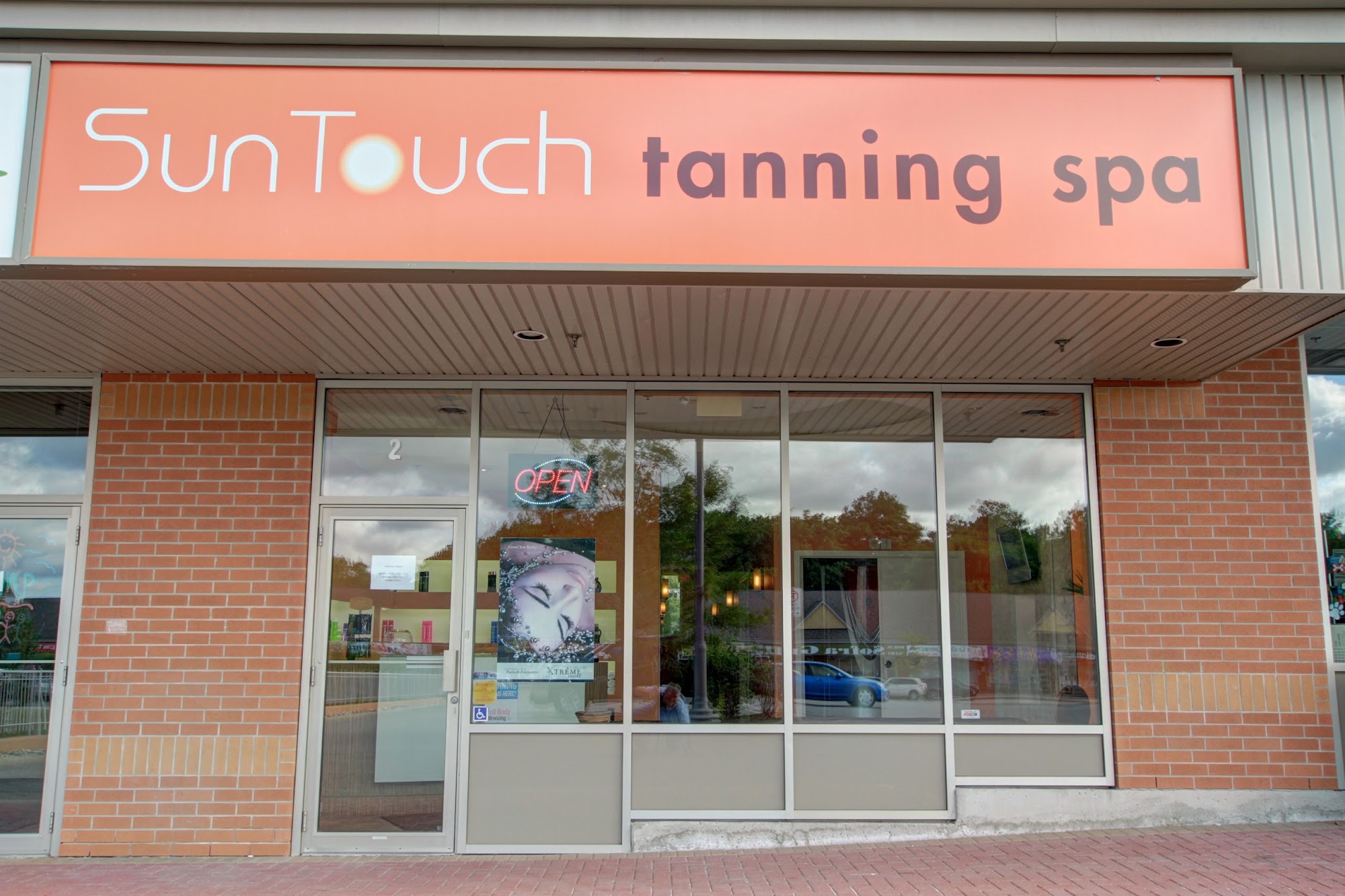 SunTouch Tanning Spa