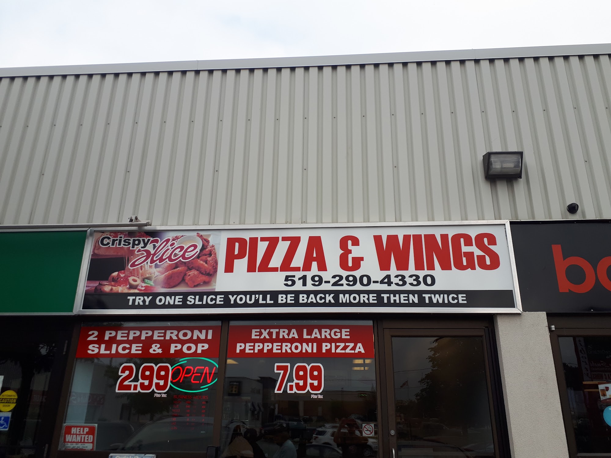 Crispy Slice Pizza &Wings