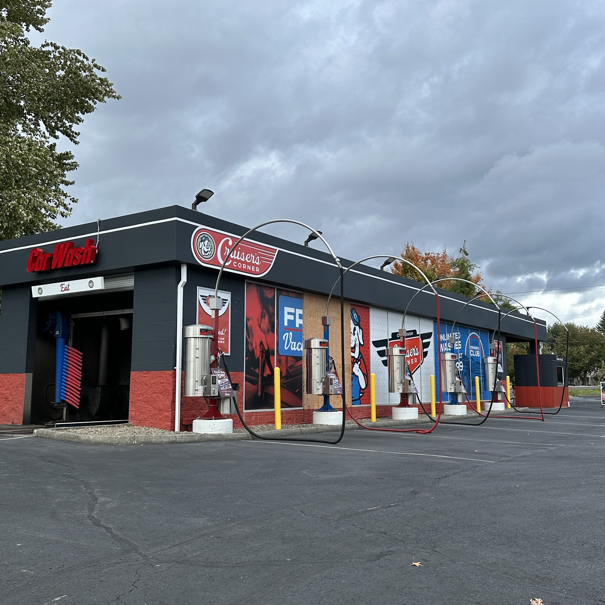 Cruiser's Corner Car Wash