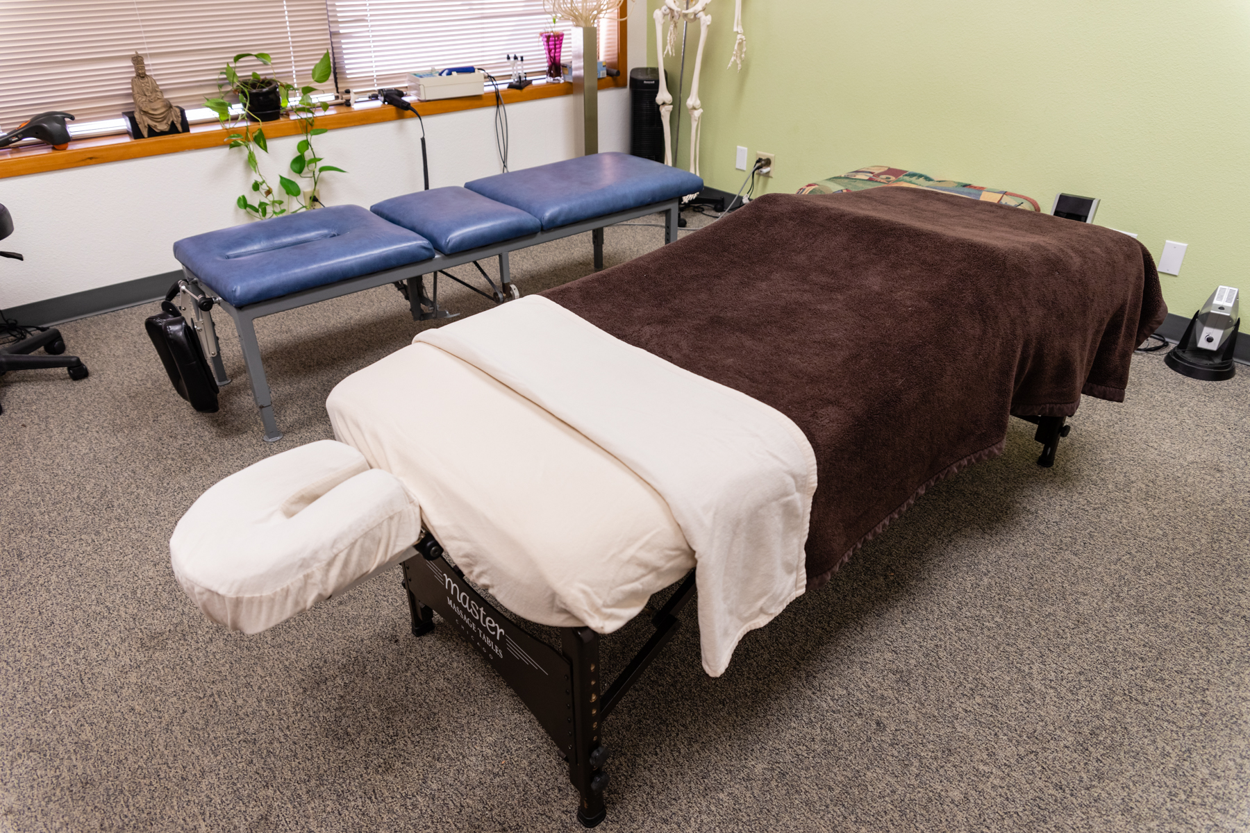 Portland Massage & Chiropractic Services - Now in Clackamas!