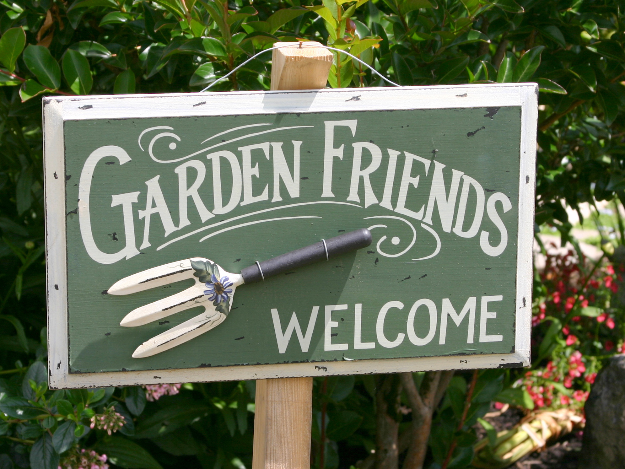 4 Season Gardens, LLC