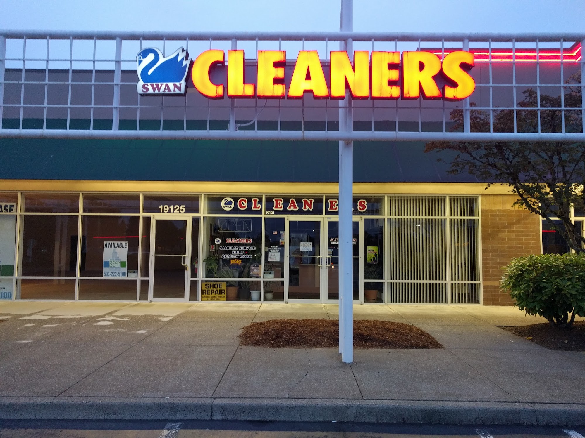 Swan Cleaners & Tailors