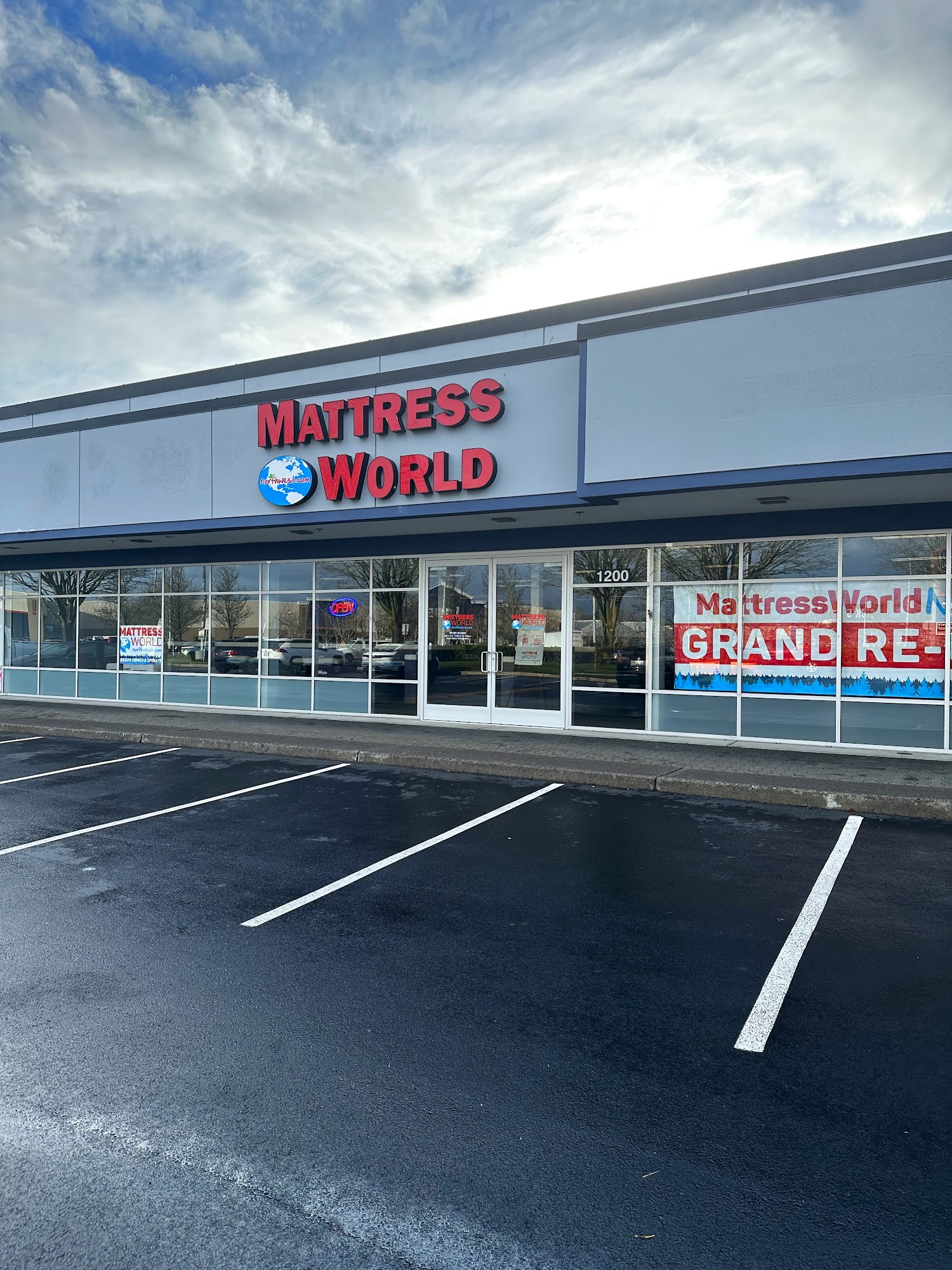 Mattress World Northwest Delta Park Clearance Center