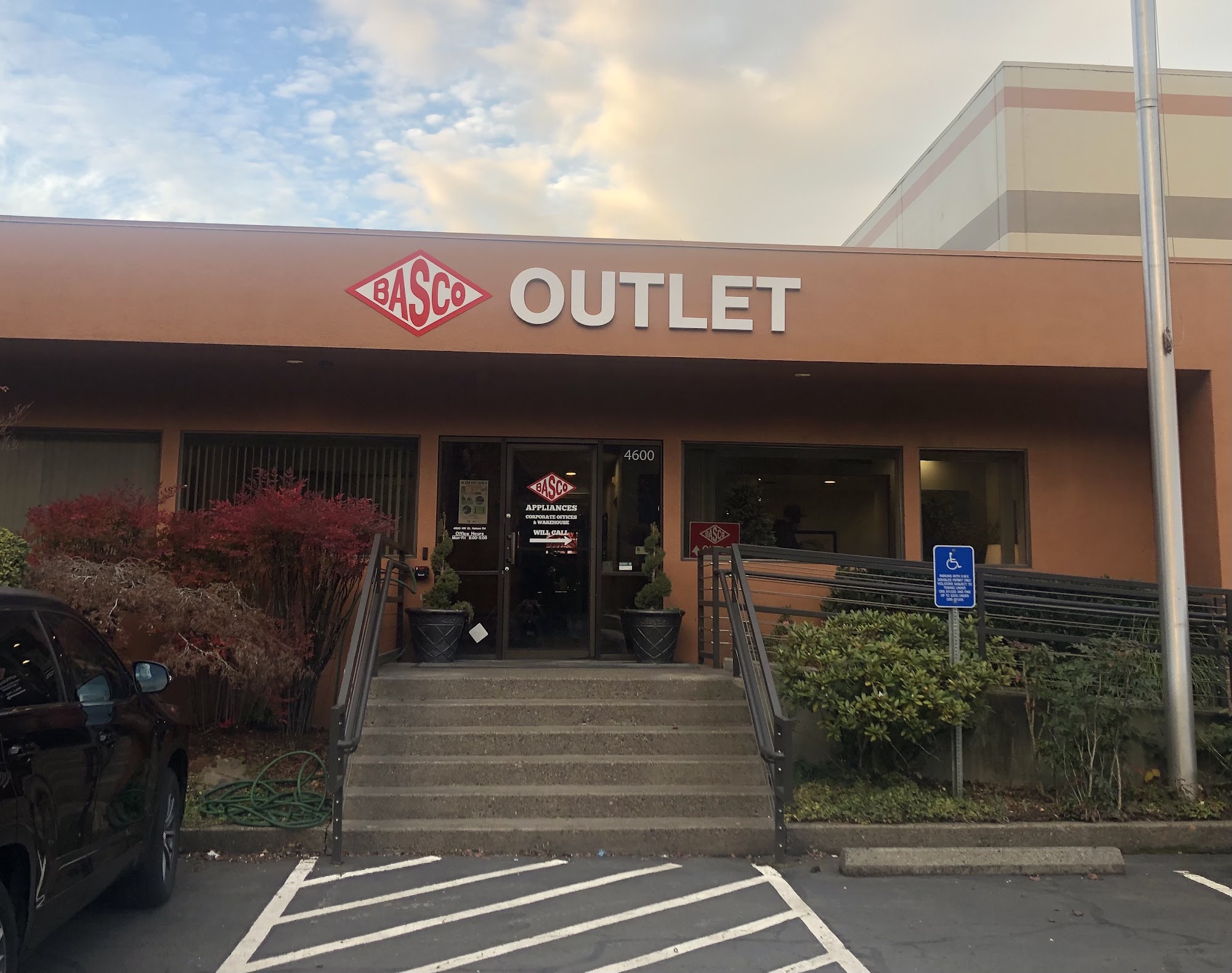 BASCO Outlet Store