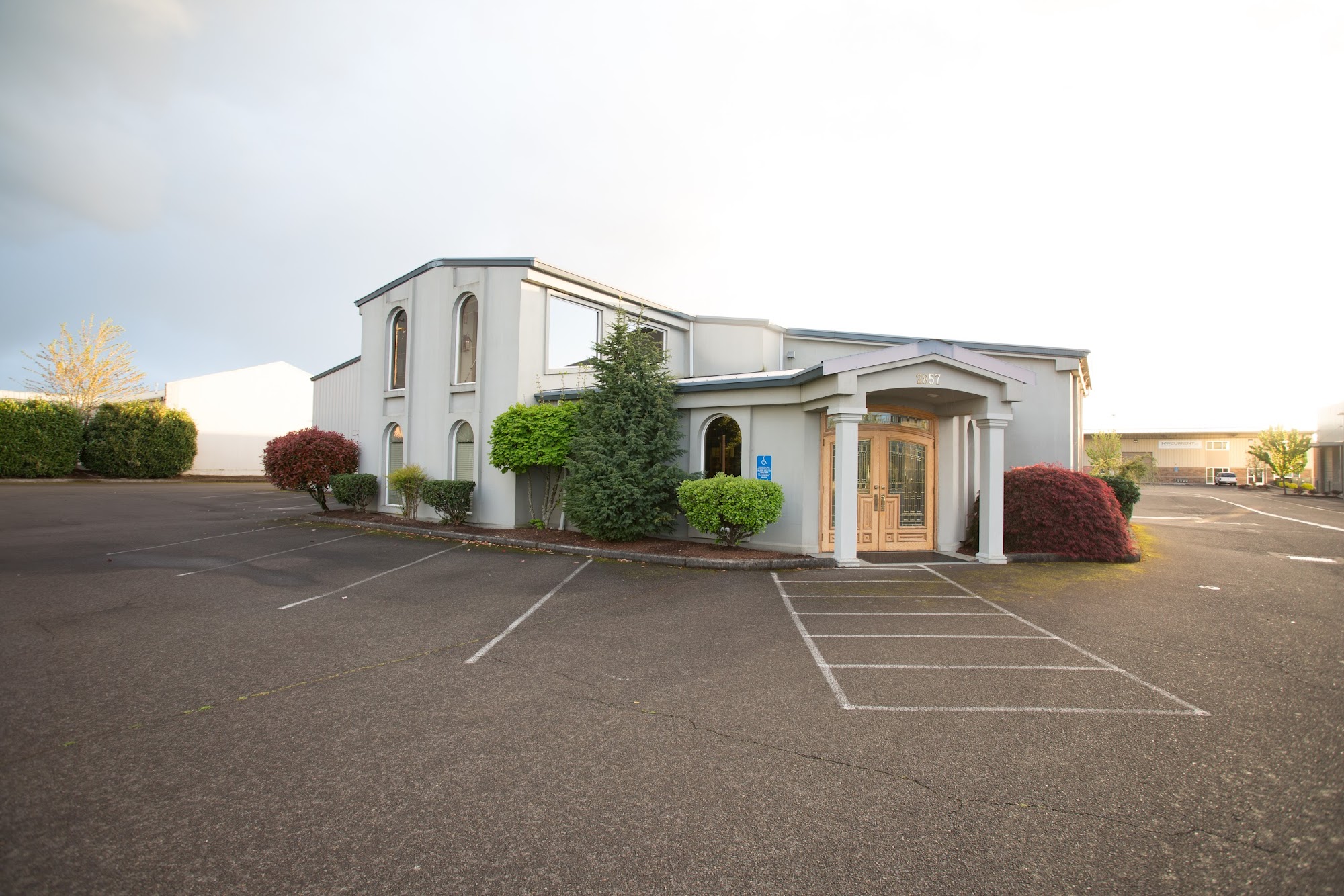 Contract Interiors LLC