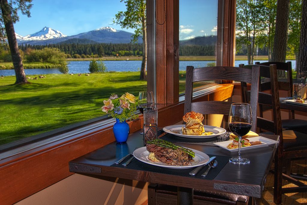 Black Butte Ranch - The Lodge Restaurant & Aspen Lounge - Now Open for Dinner