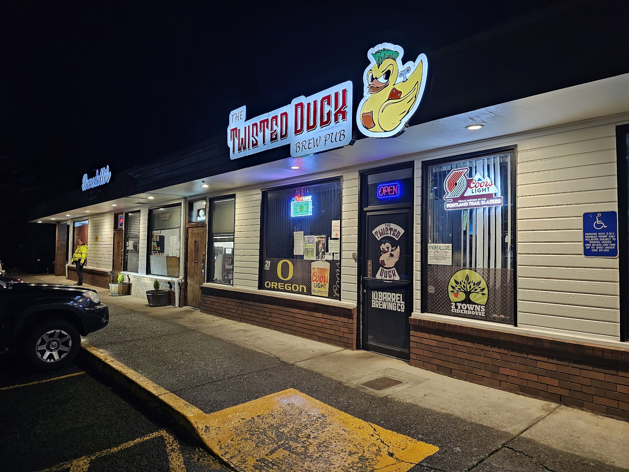 Twisted Duck Pub