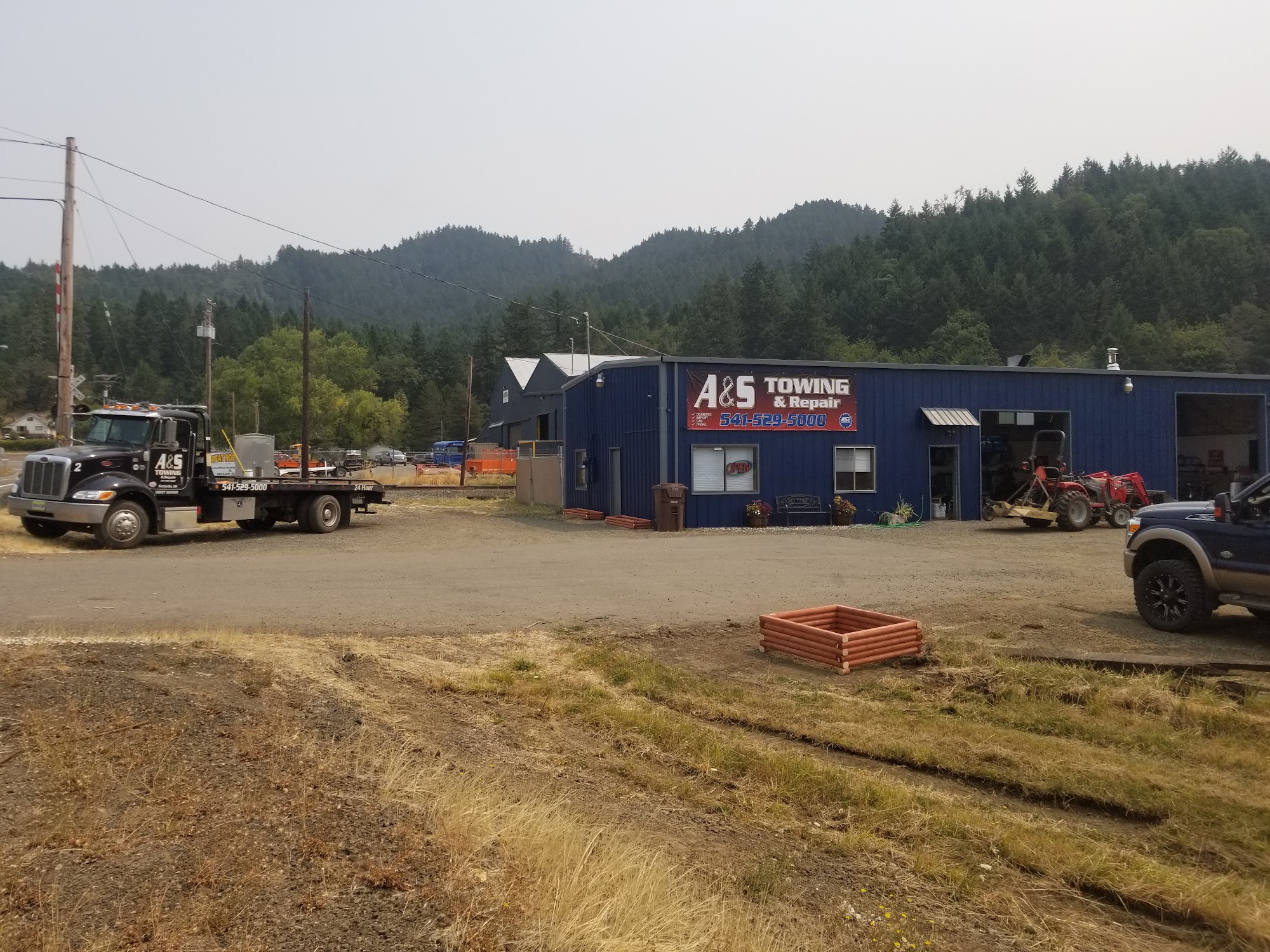 A&S Towing and Repair LLC 1378 S Calapooia St, Sutherlin Oregon 97479