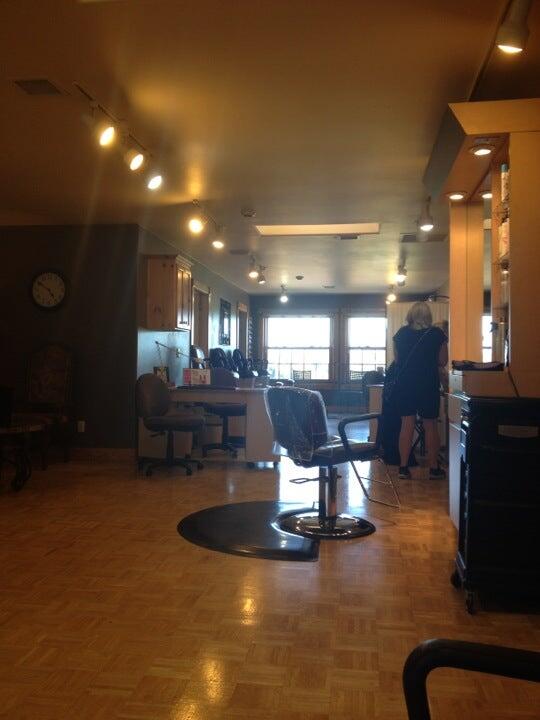 Columbia Gorge Salon & Spa 205 E Historic Columbia River Hwy, Troutdale Oregon 97060