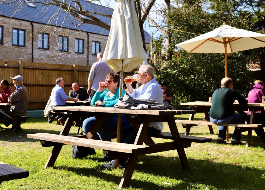 The White Hart 126 Godstow Rd, Wolvercote, Oxford